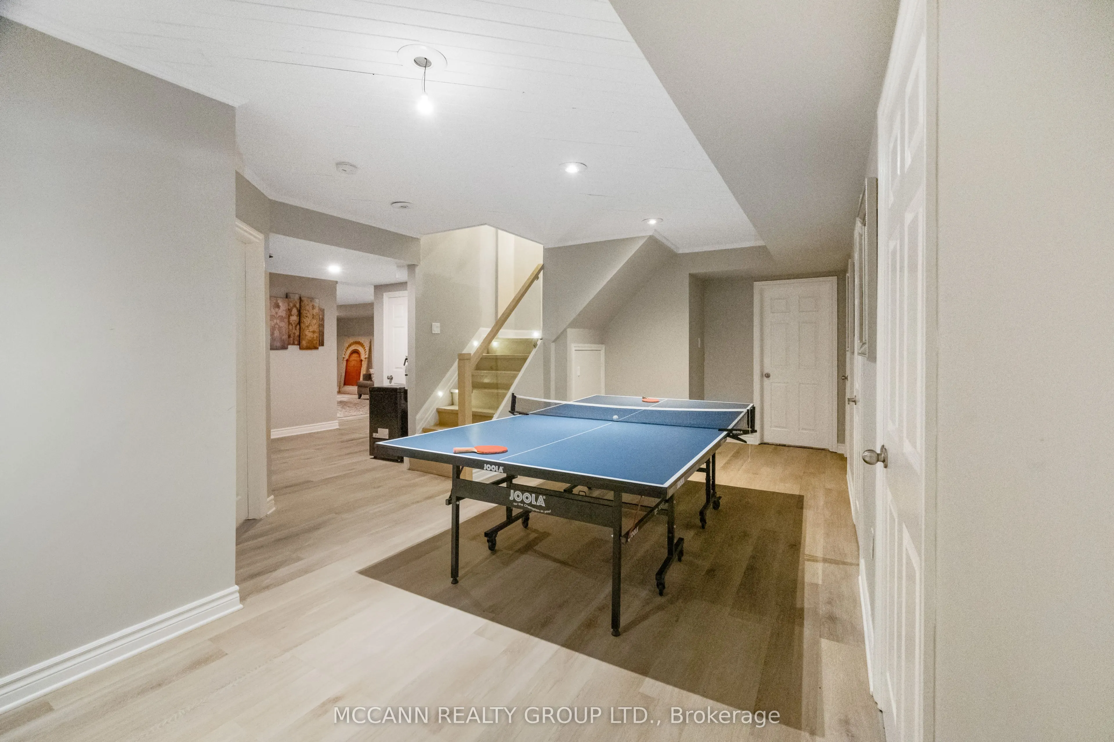 5 Waverley Crescent