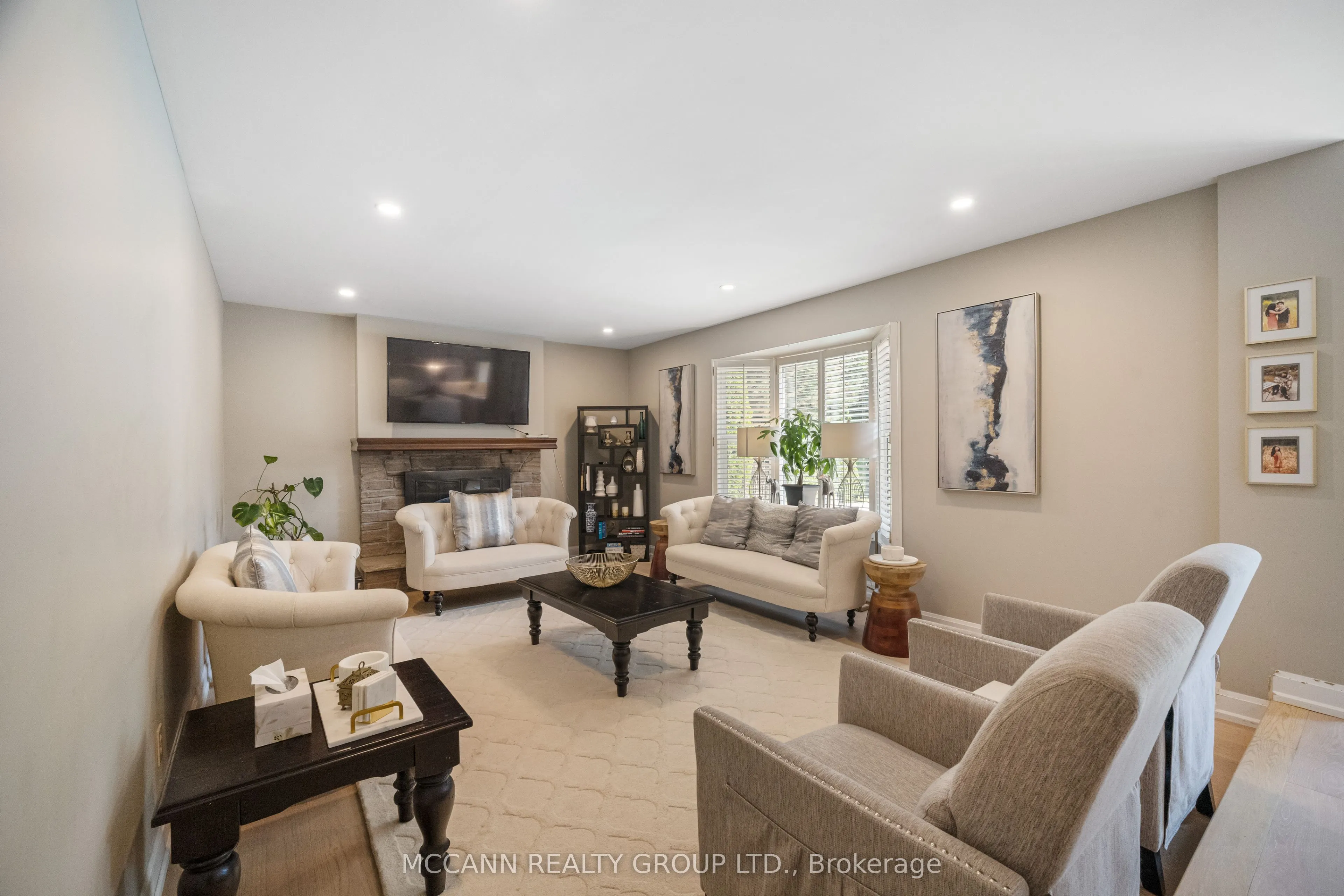 5 Waverley Crescent