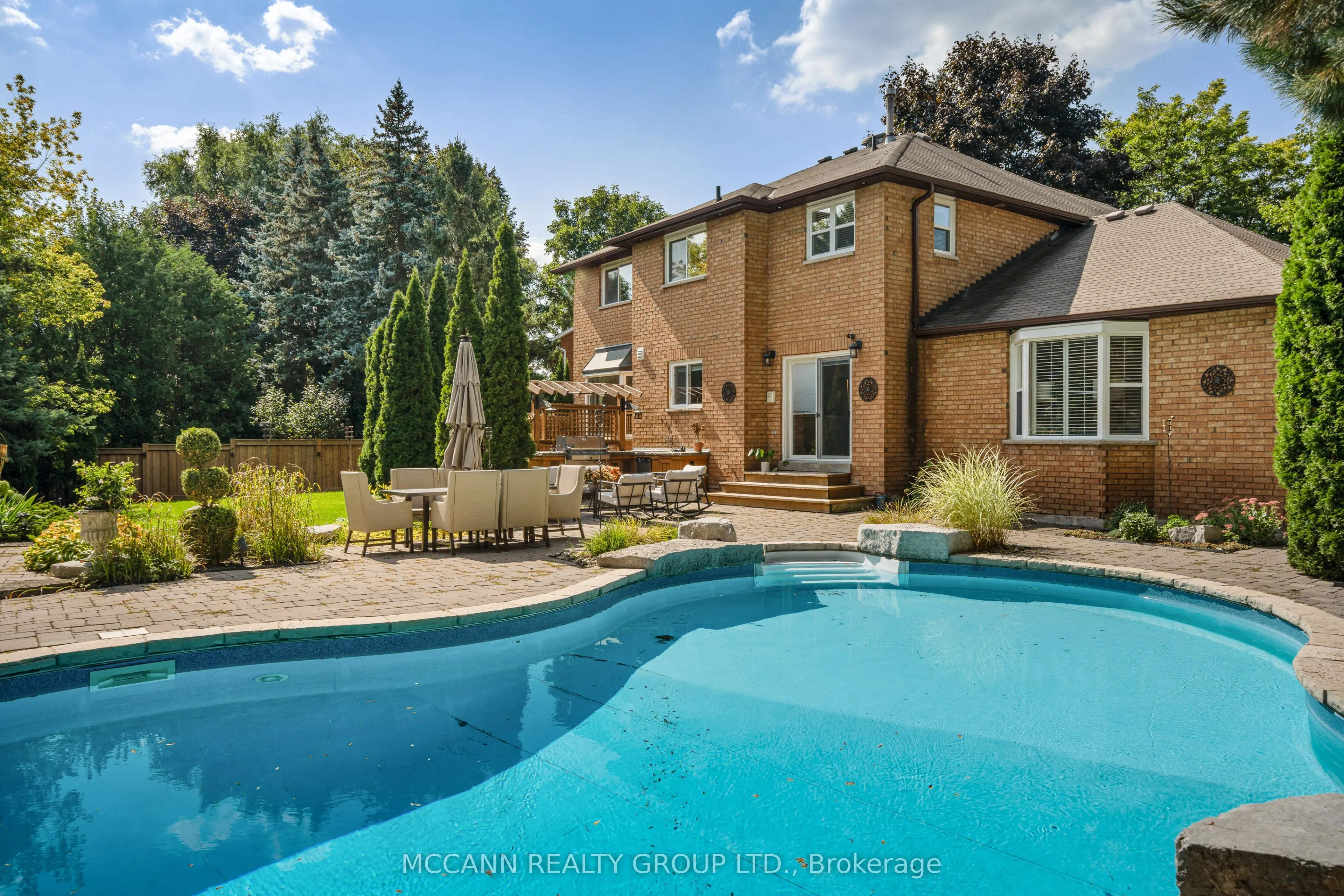 5 Waverley Crescent