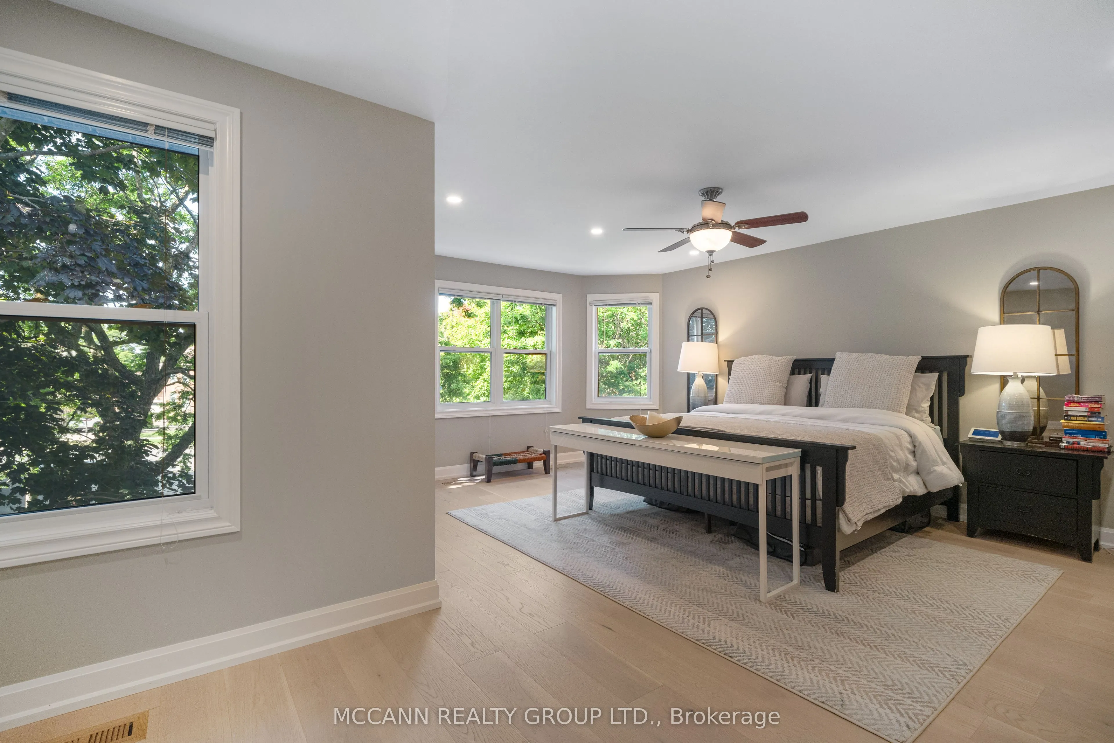 5 Waverley Crescent
