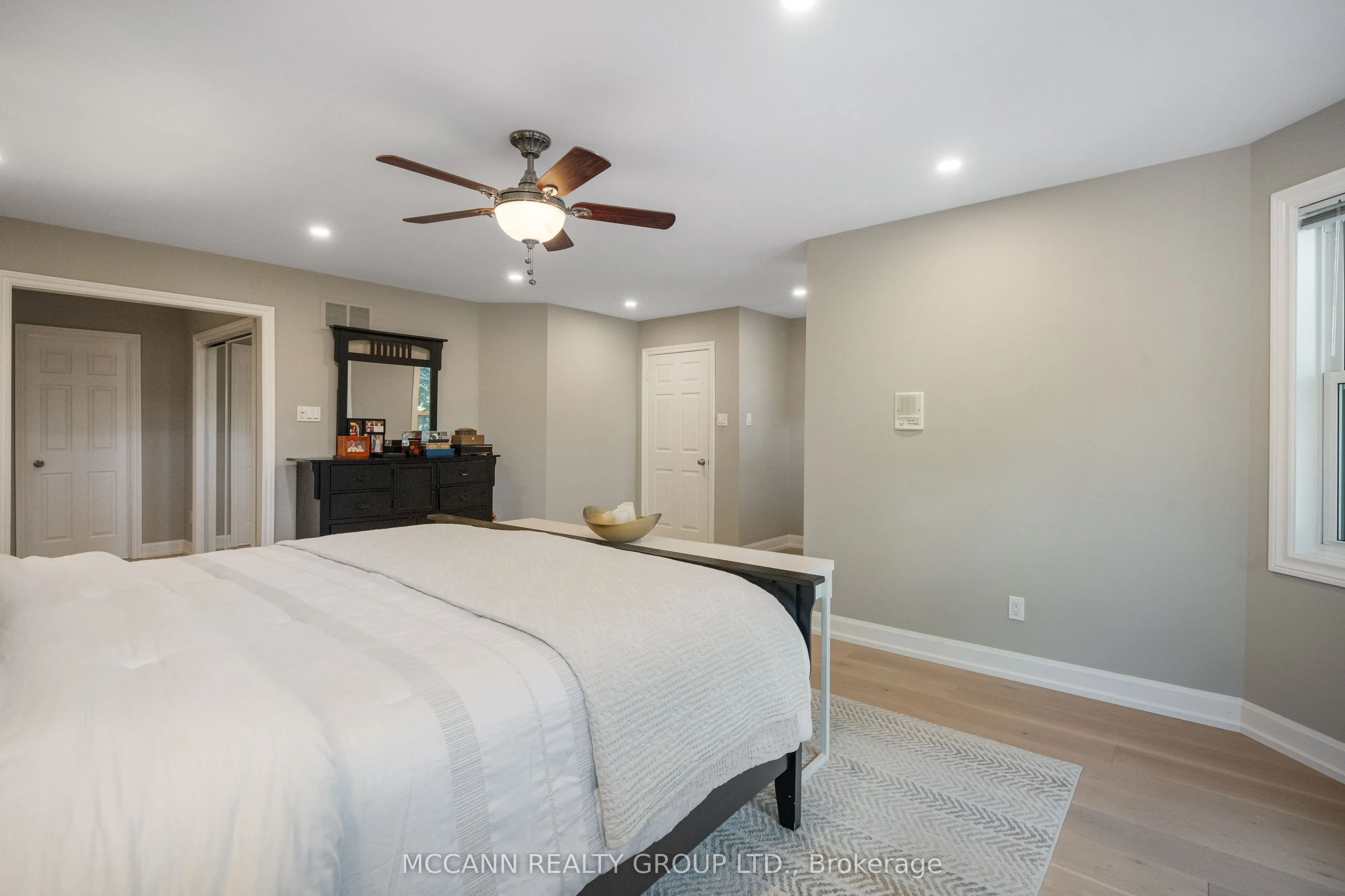 5 Waverley Crescent