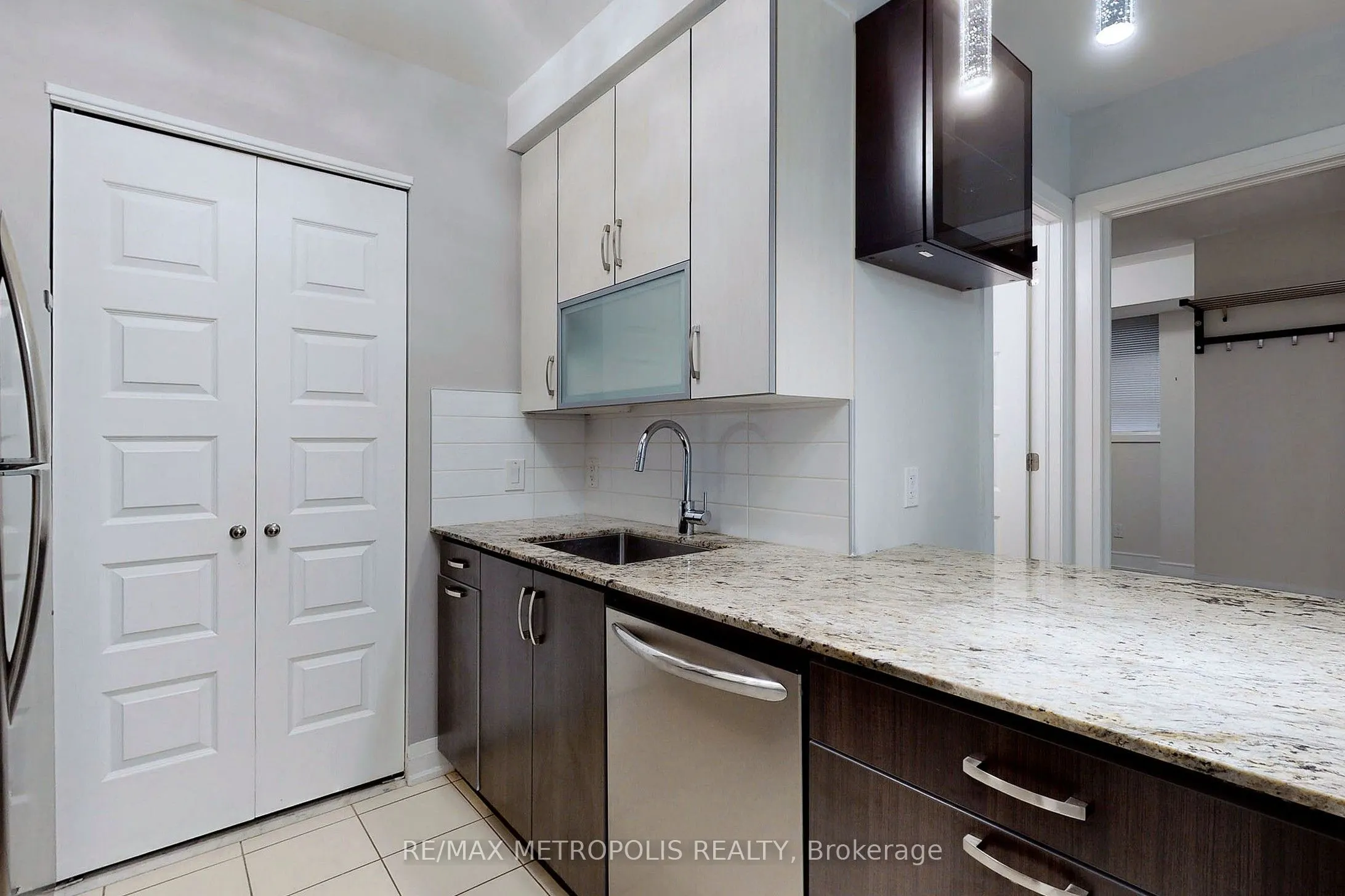 8171 Kipling Avenue, #1