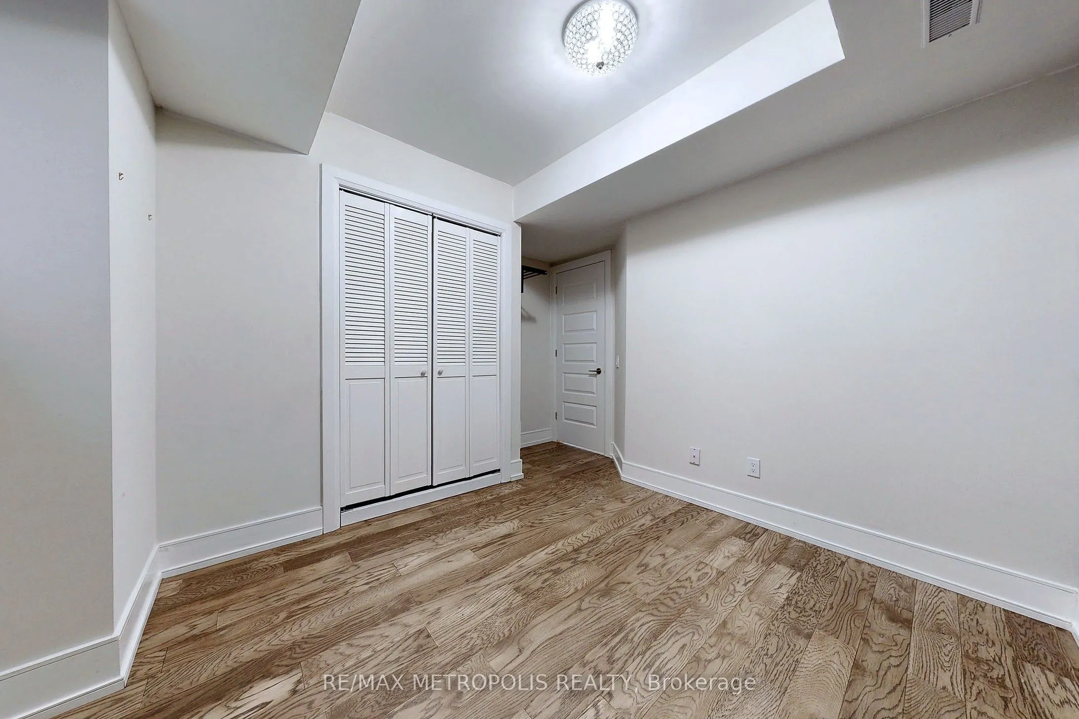 8171 Kipling Avenue, #1