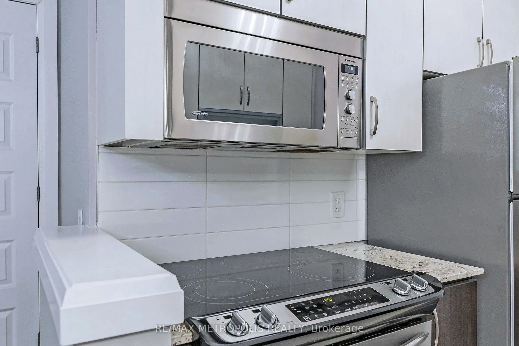 8171 Kipling Avenue, #1