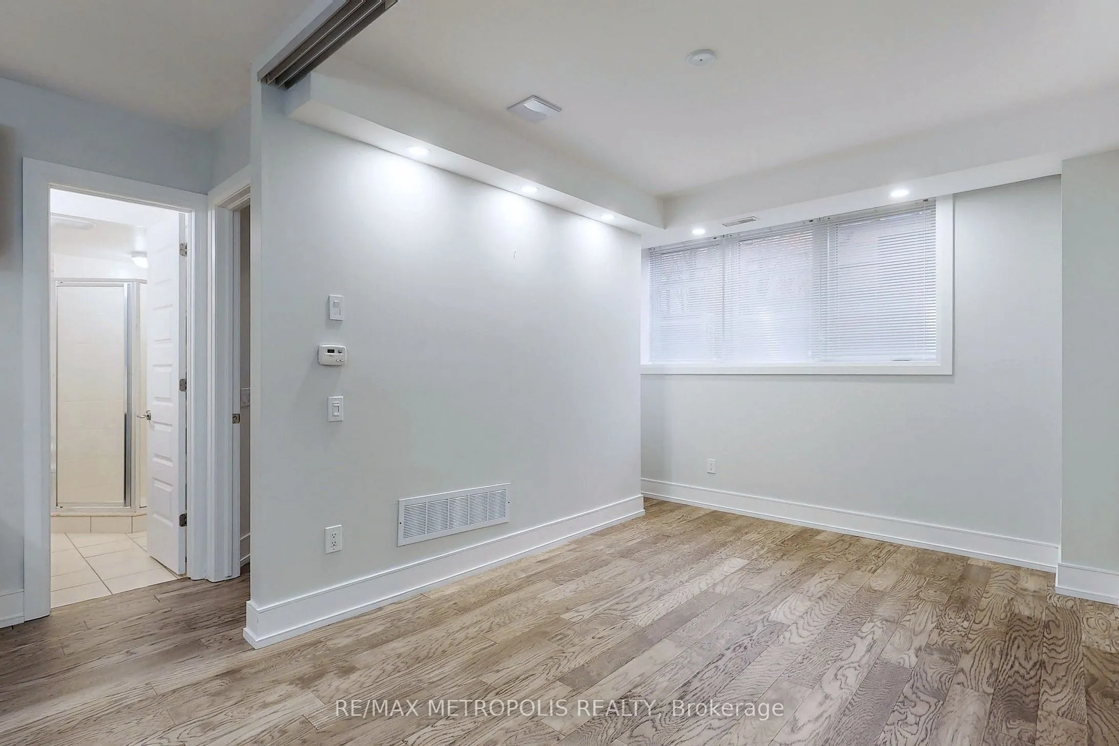 8171 Kipling Avenue, #1