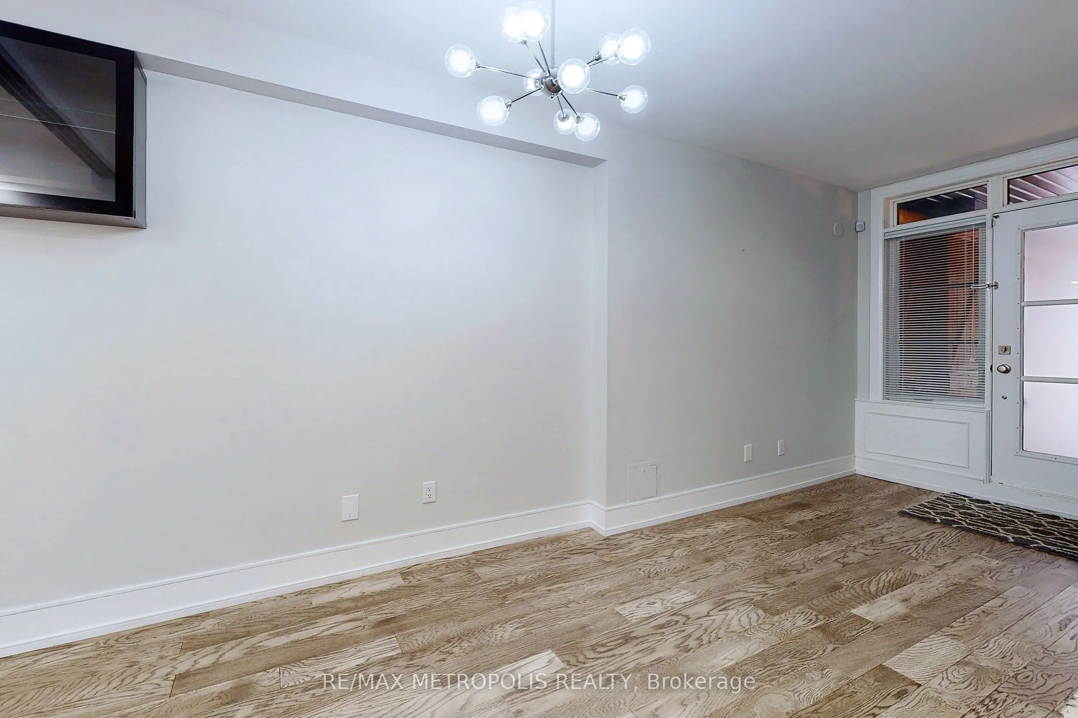8171 Kipling Avenue, #1