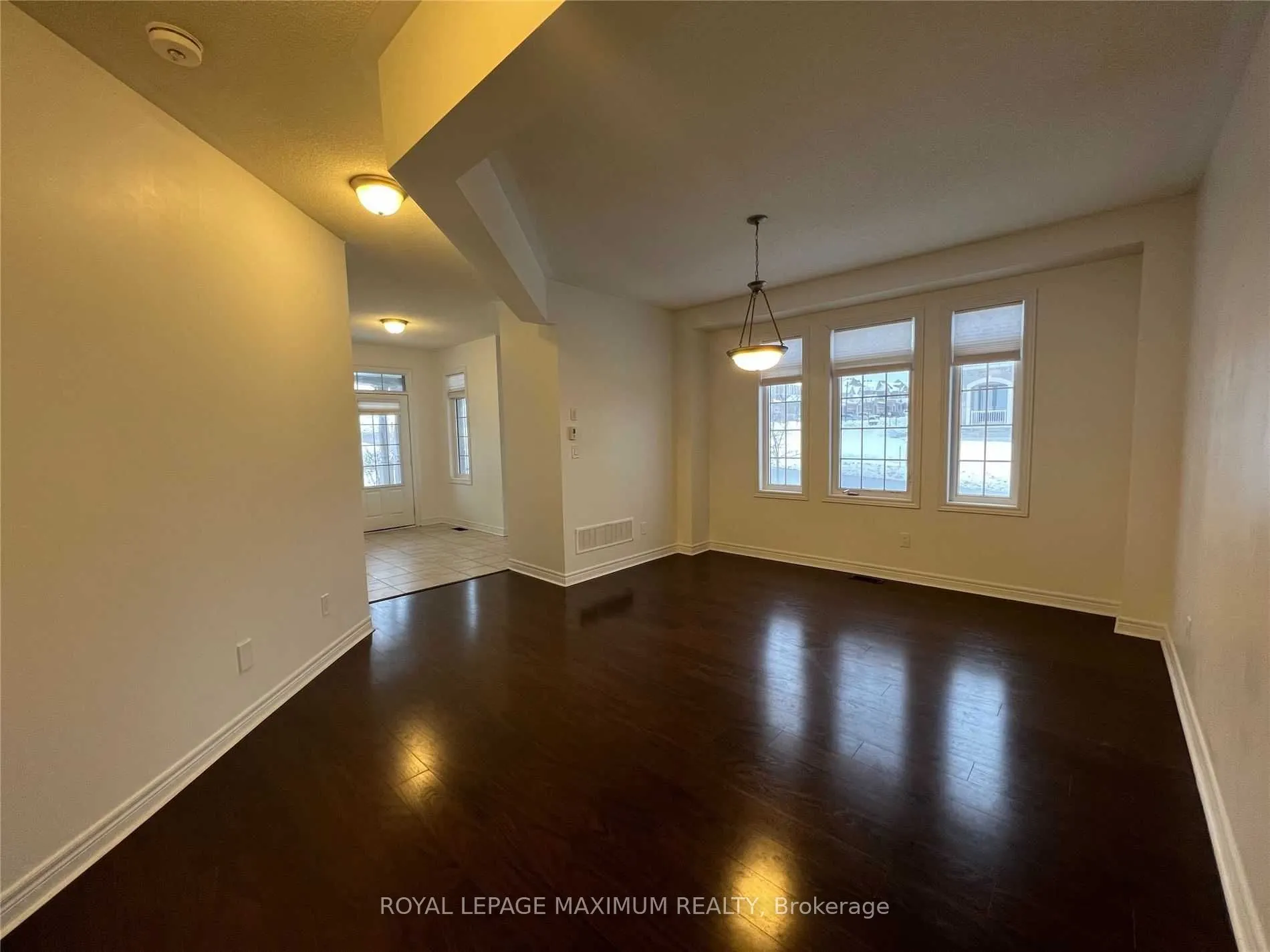 1 Janes Crescent