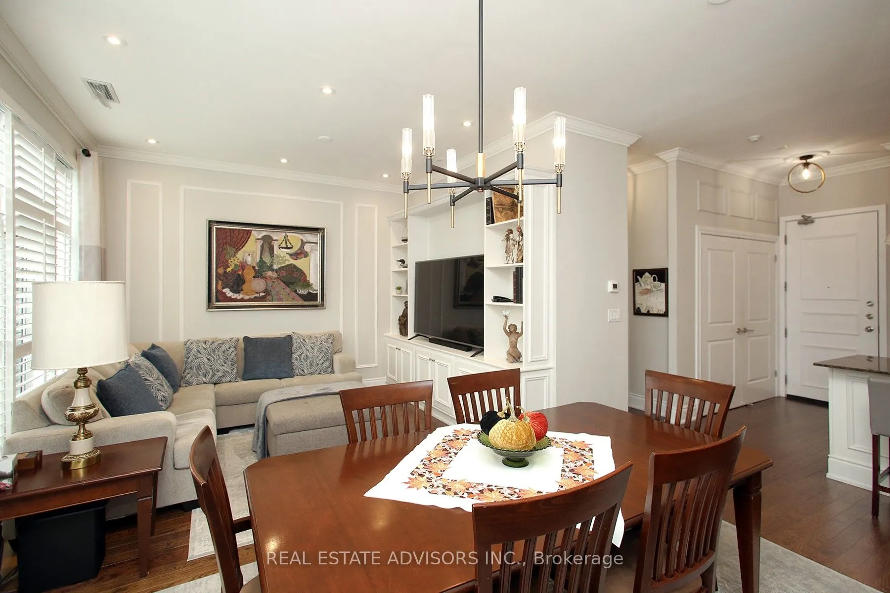 281 Woodbridge Avenue, #PH642