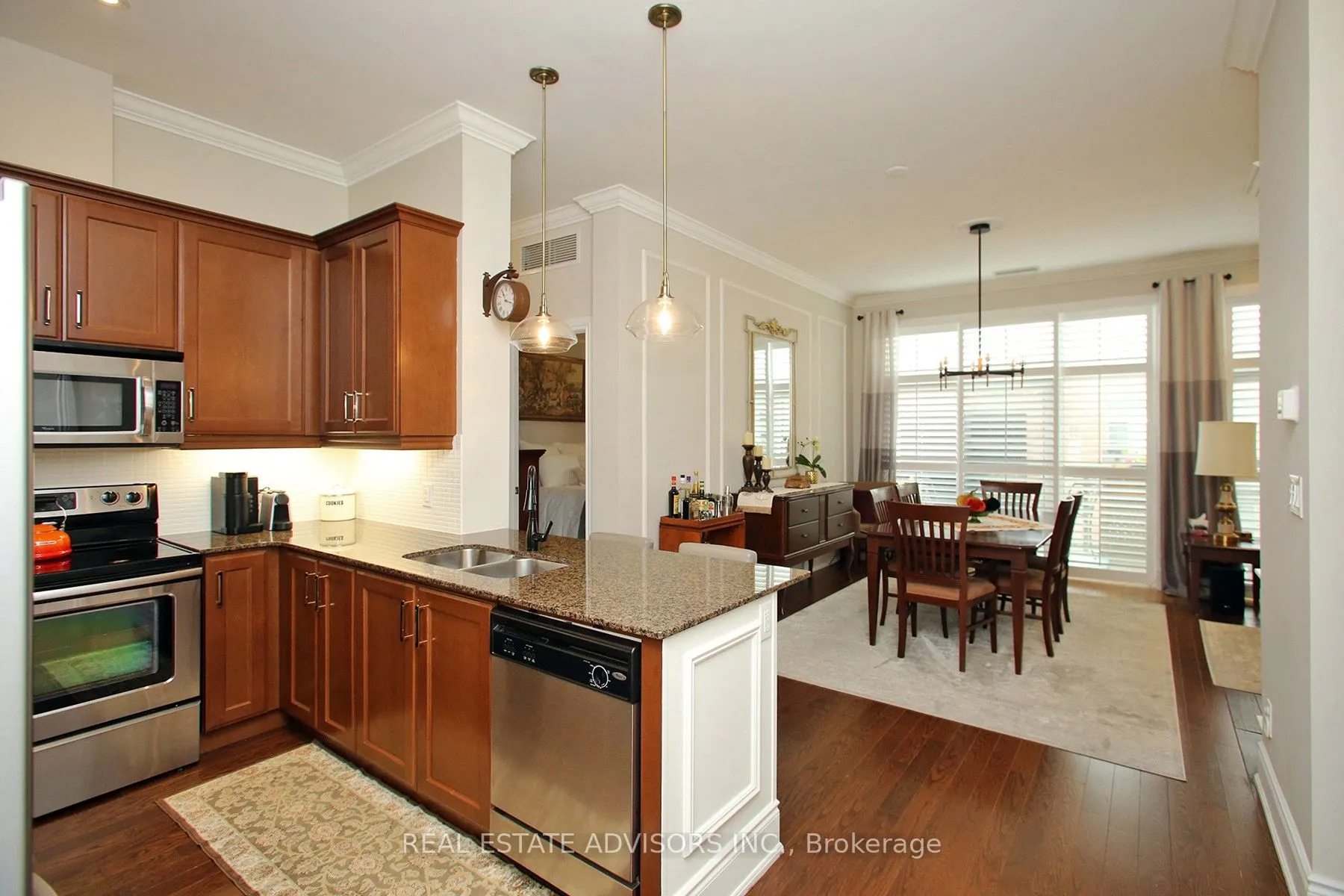 281 Woodbridge Avenue, #PH642
