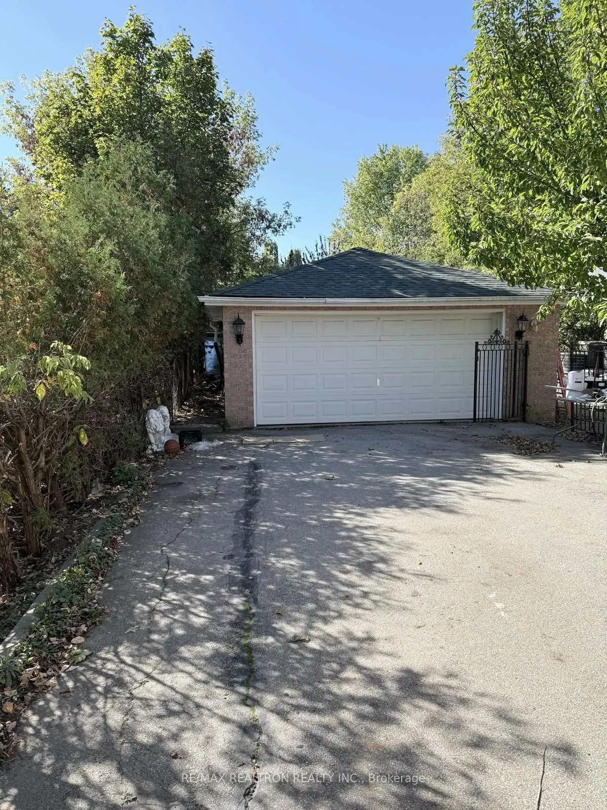 218 Baker Avenue