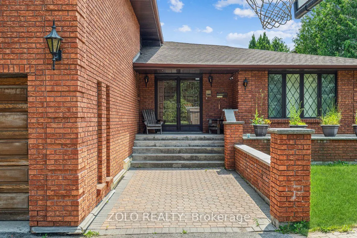 95 Pemberton Road