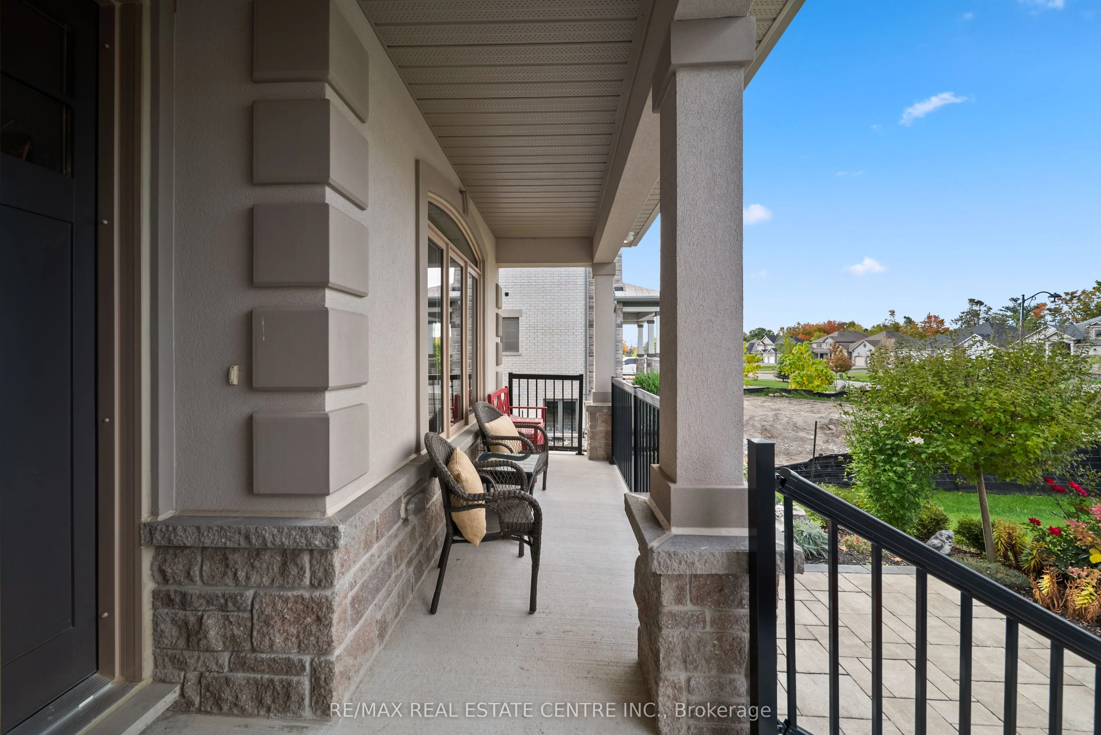 303 Sunnybrae Avenue
