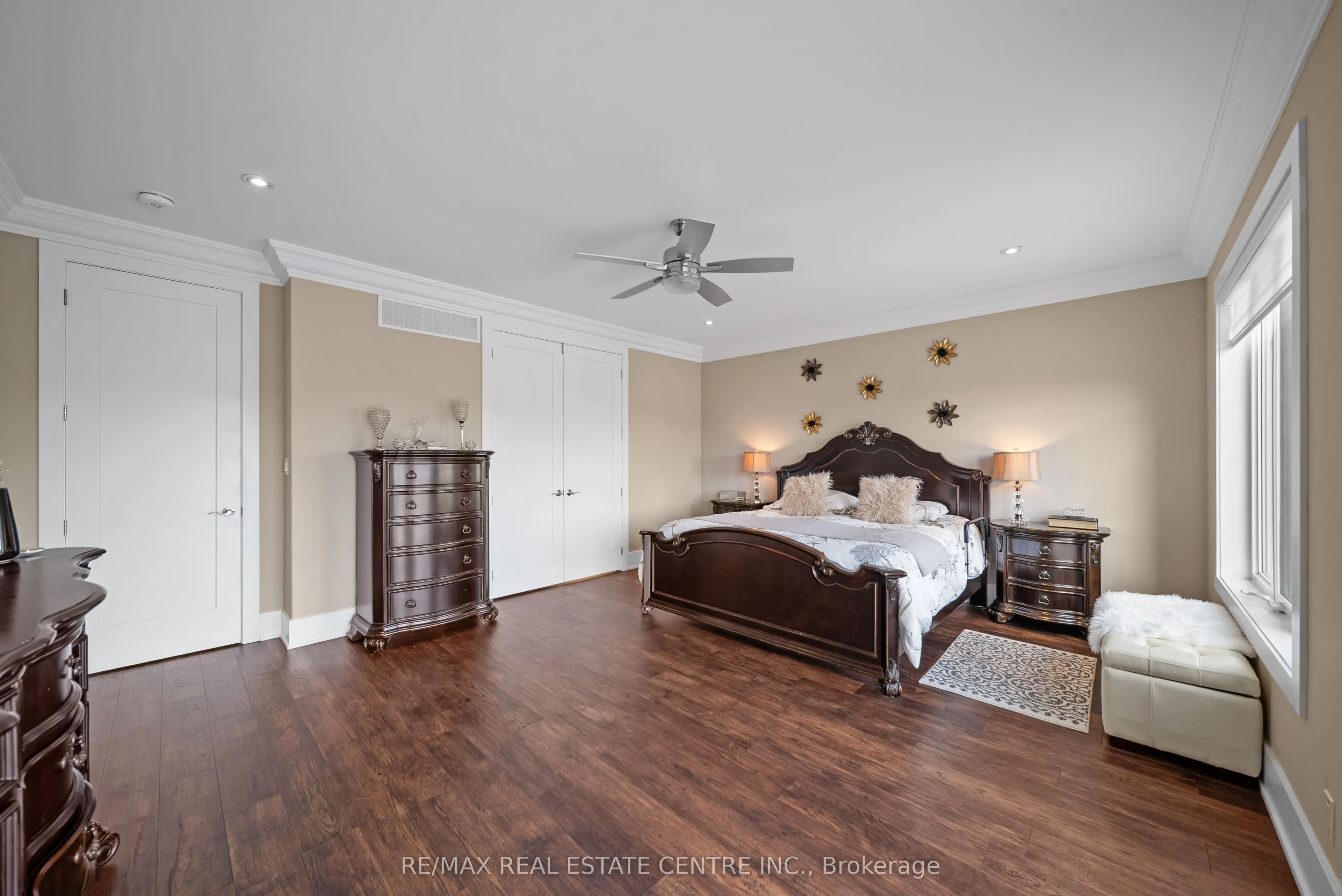 303 Sunnybrae Avenue