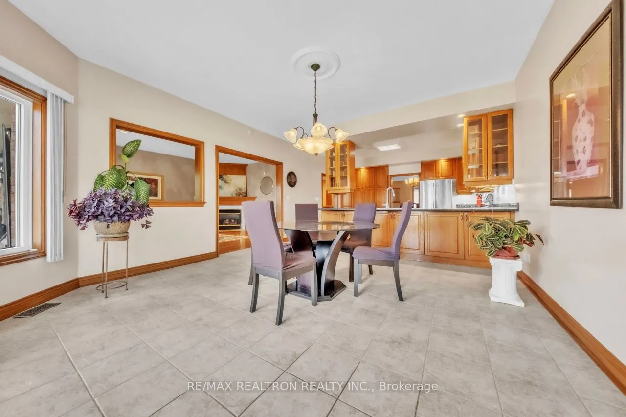 36A Puccini Drive, #Main Floor