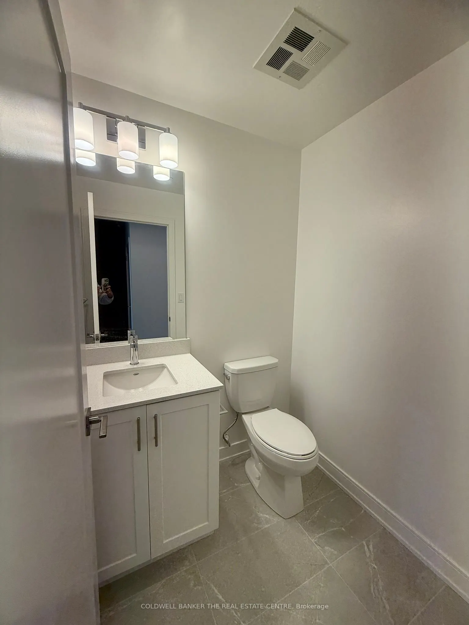 693 Davis Drive, #B208