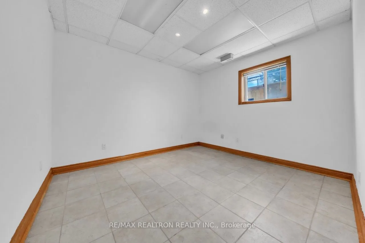 36A Puccini Drive, #Basement