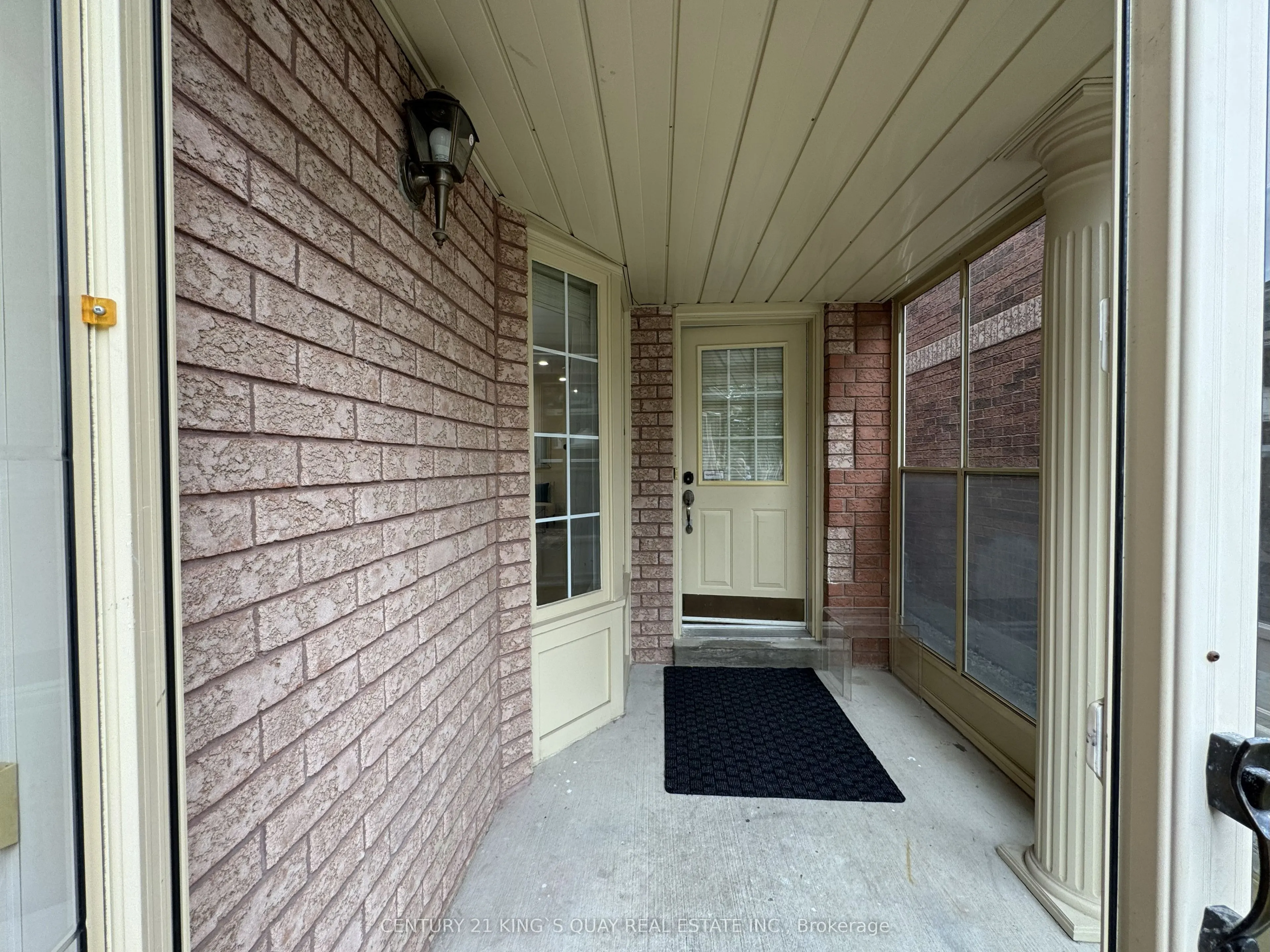 114 Greensboro Drive S
