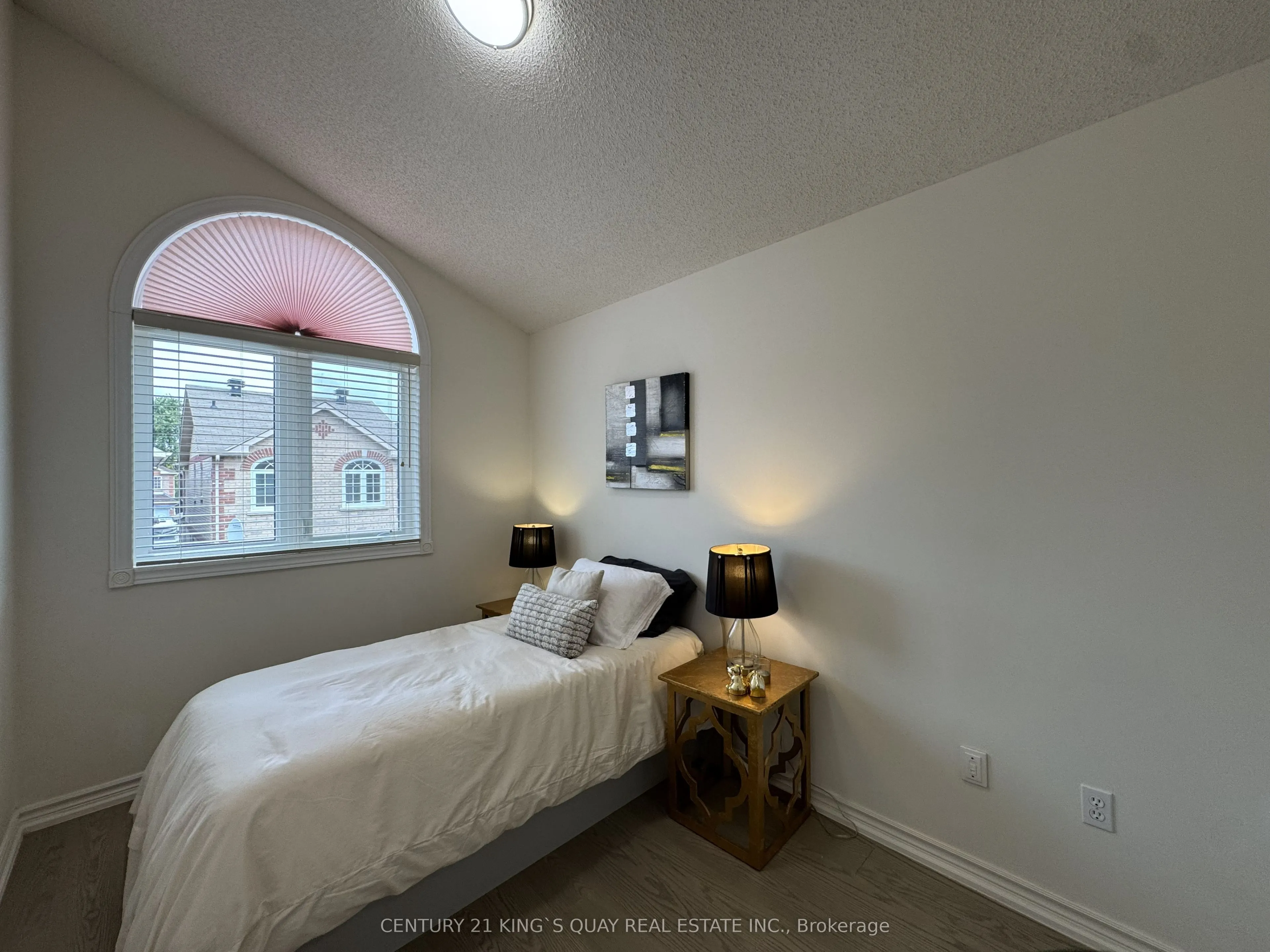 114 Greensboro Drive S
