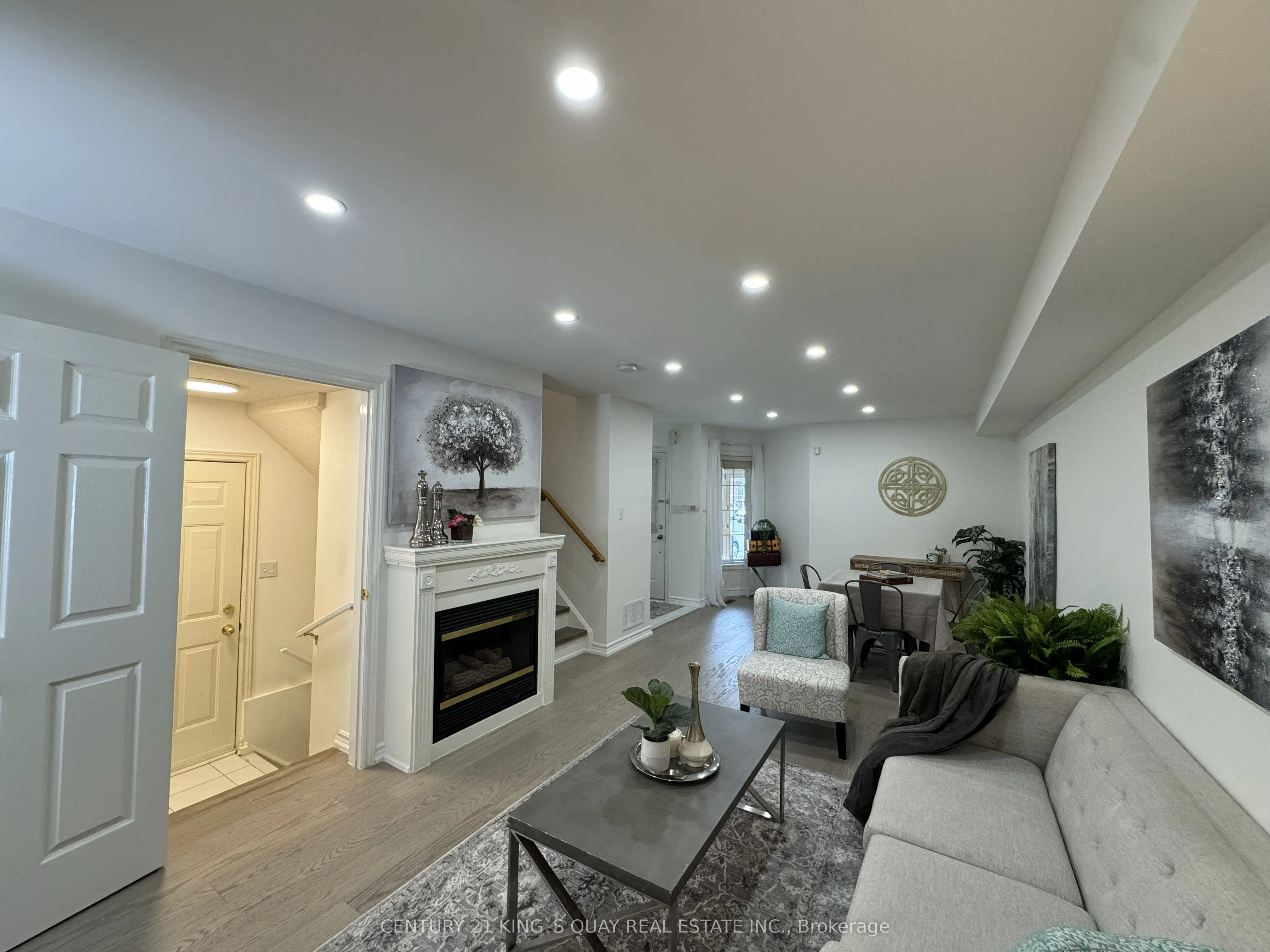 114 Greensboro Drive S