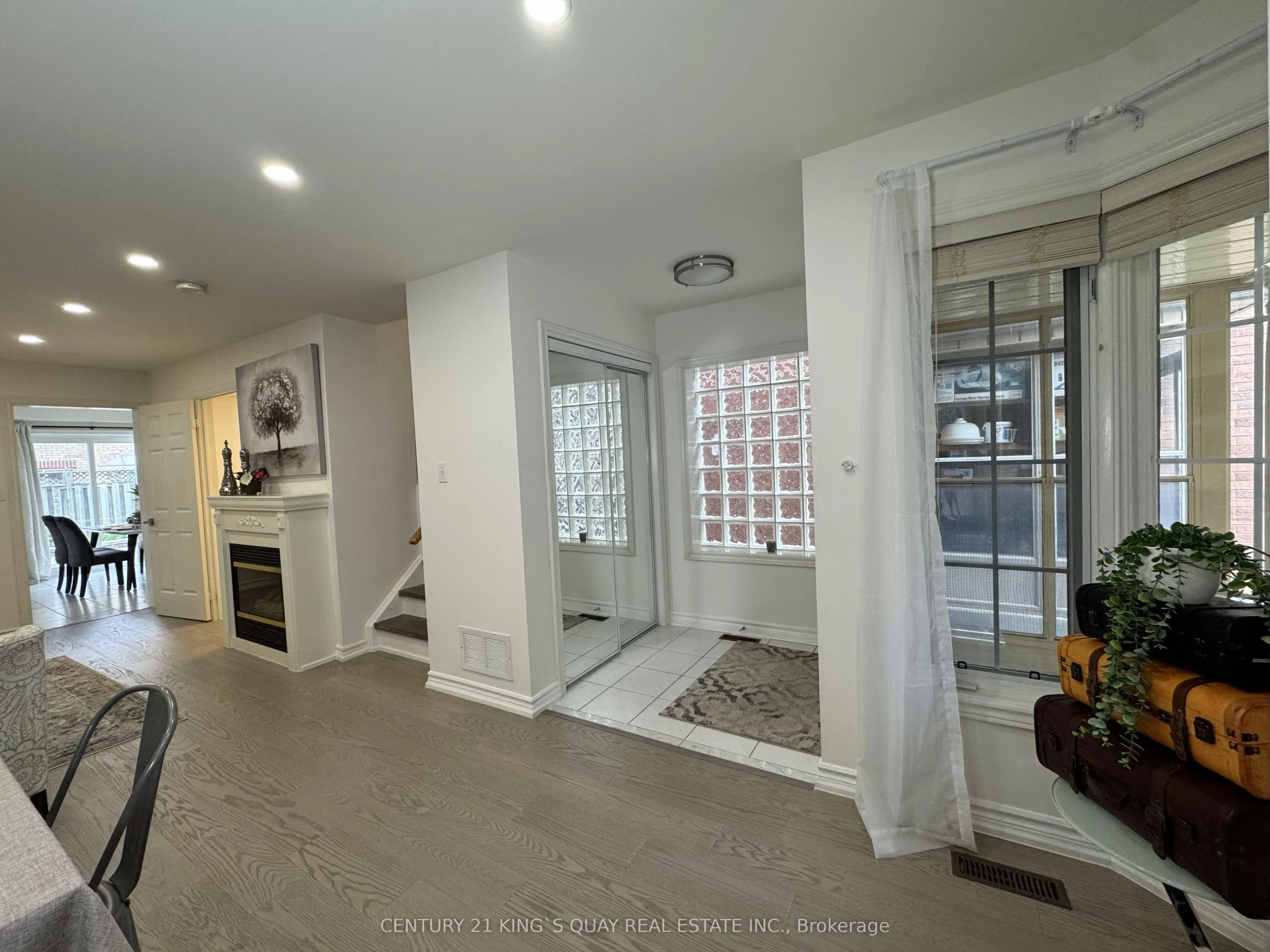 114 Greensboro Drive S