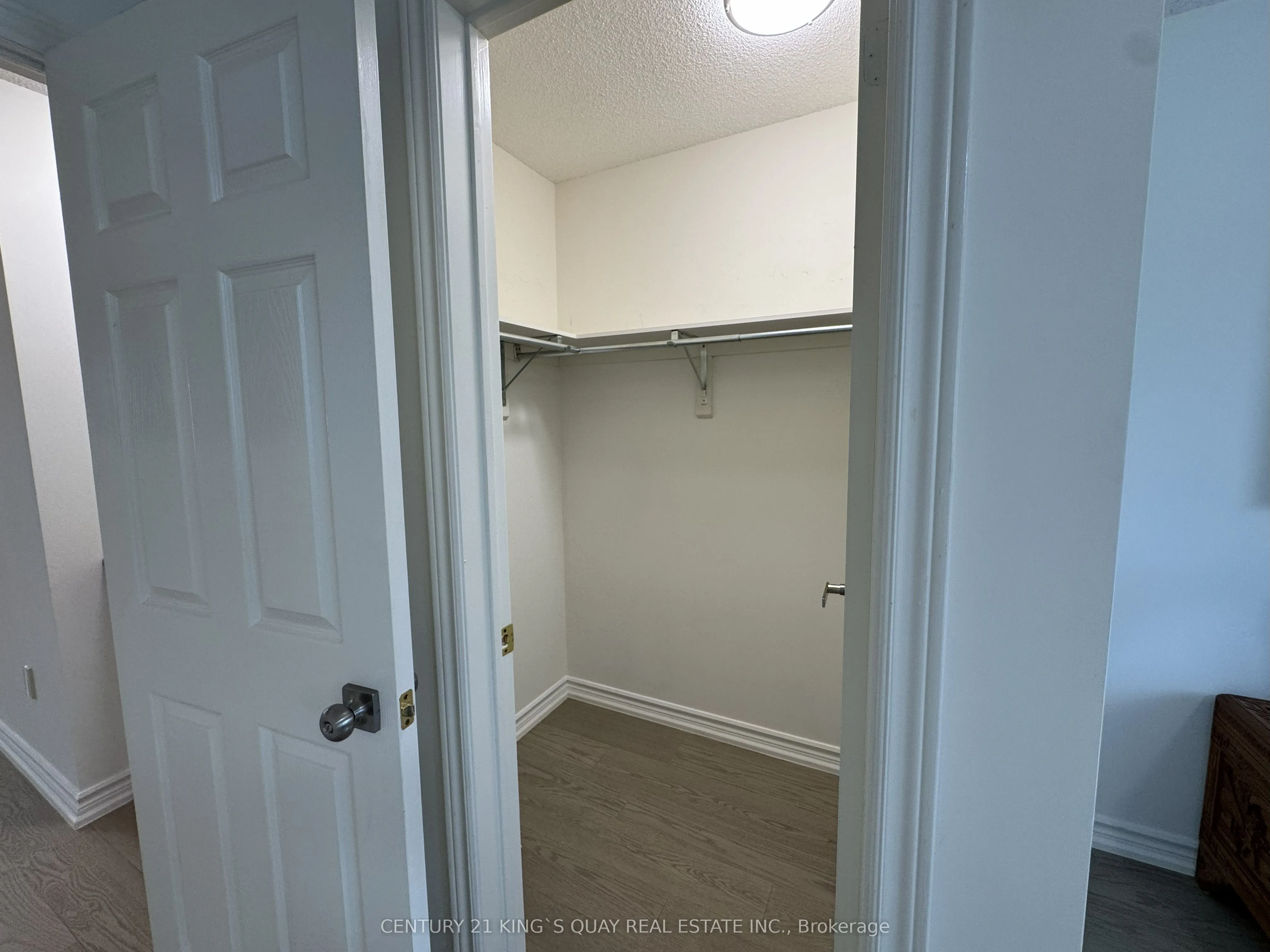 114 Greensboro Drive S