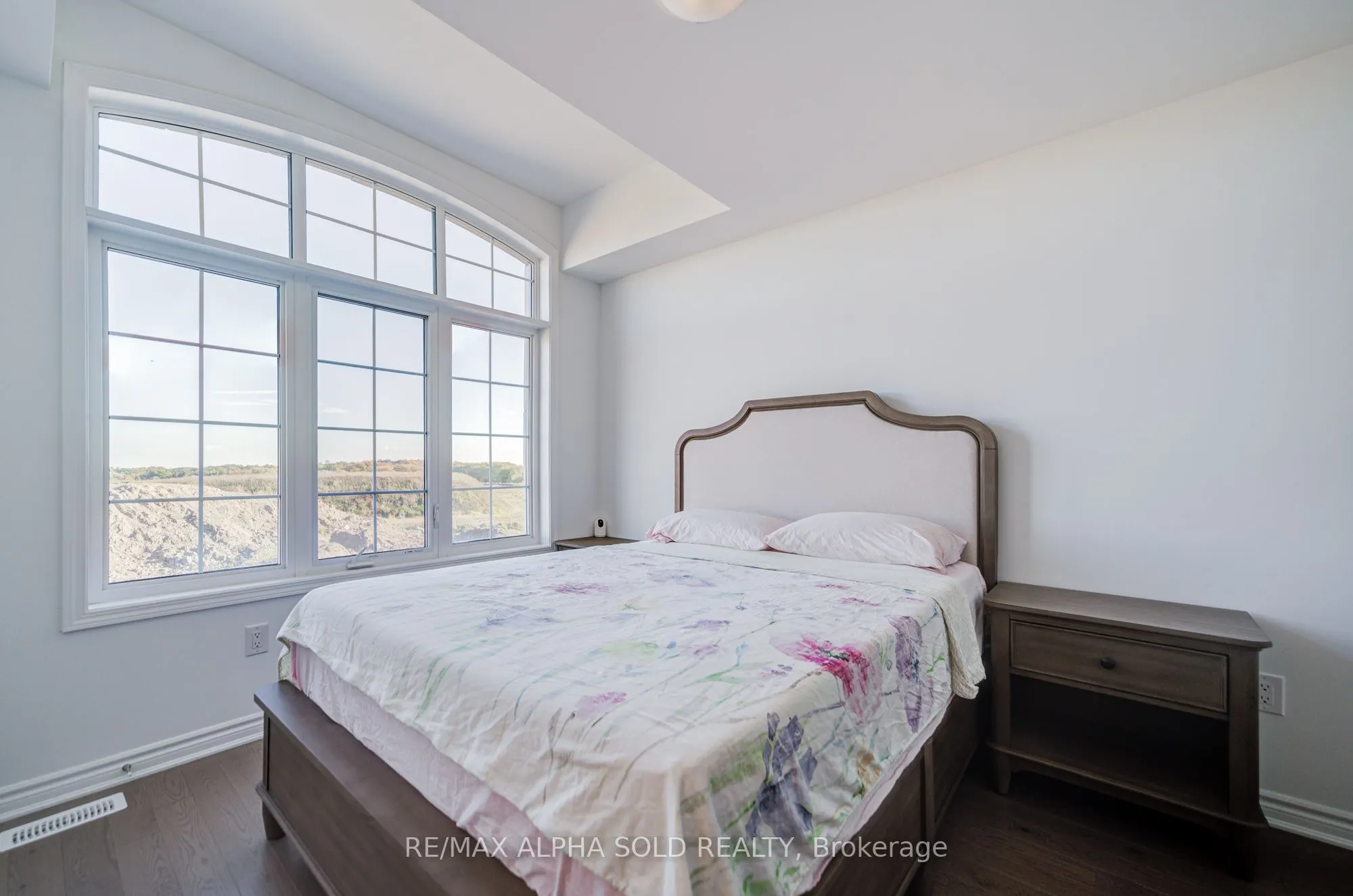 40 Azure Drive