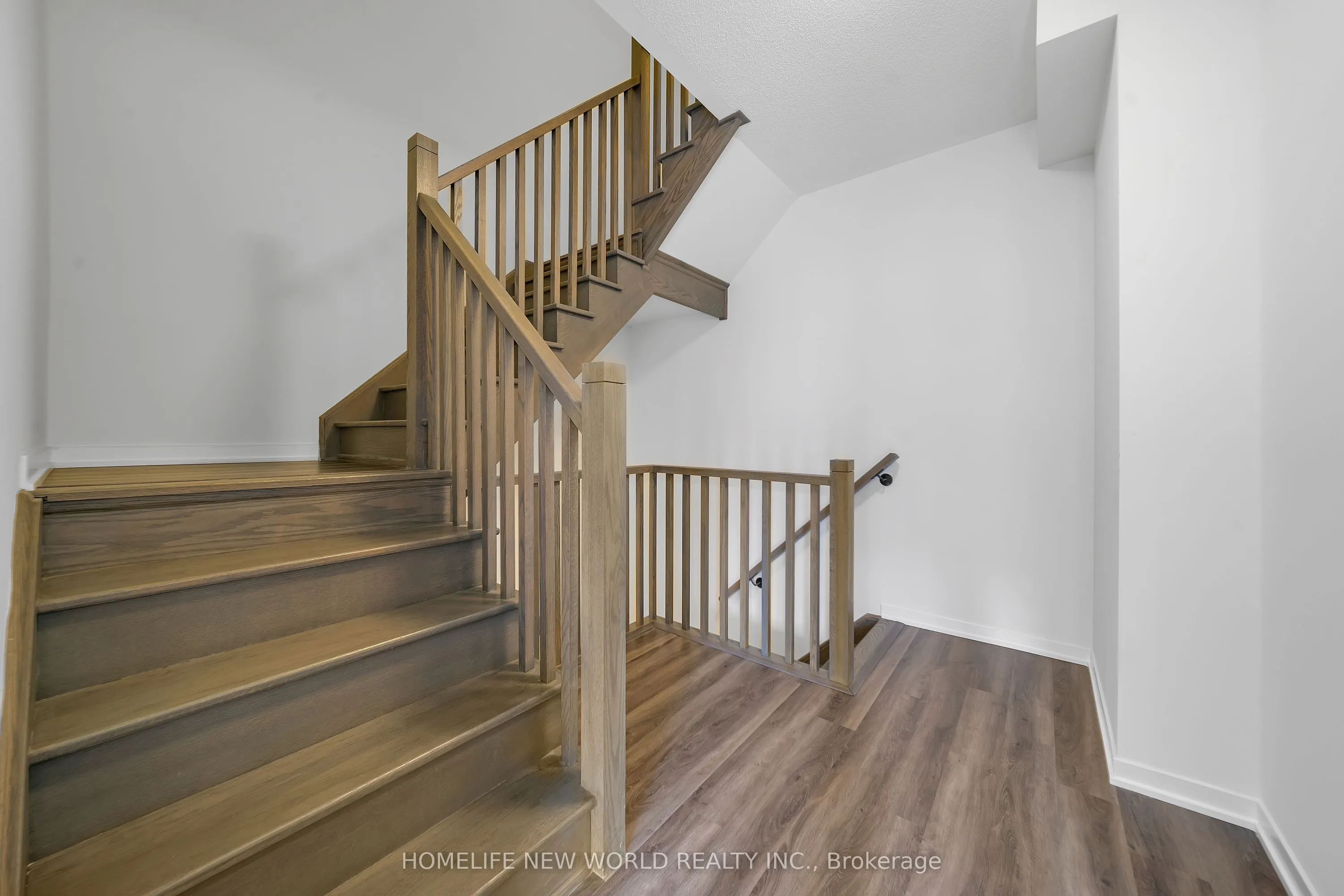 30 Almond Blossom Mews, #112