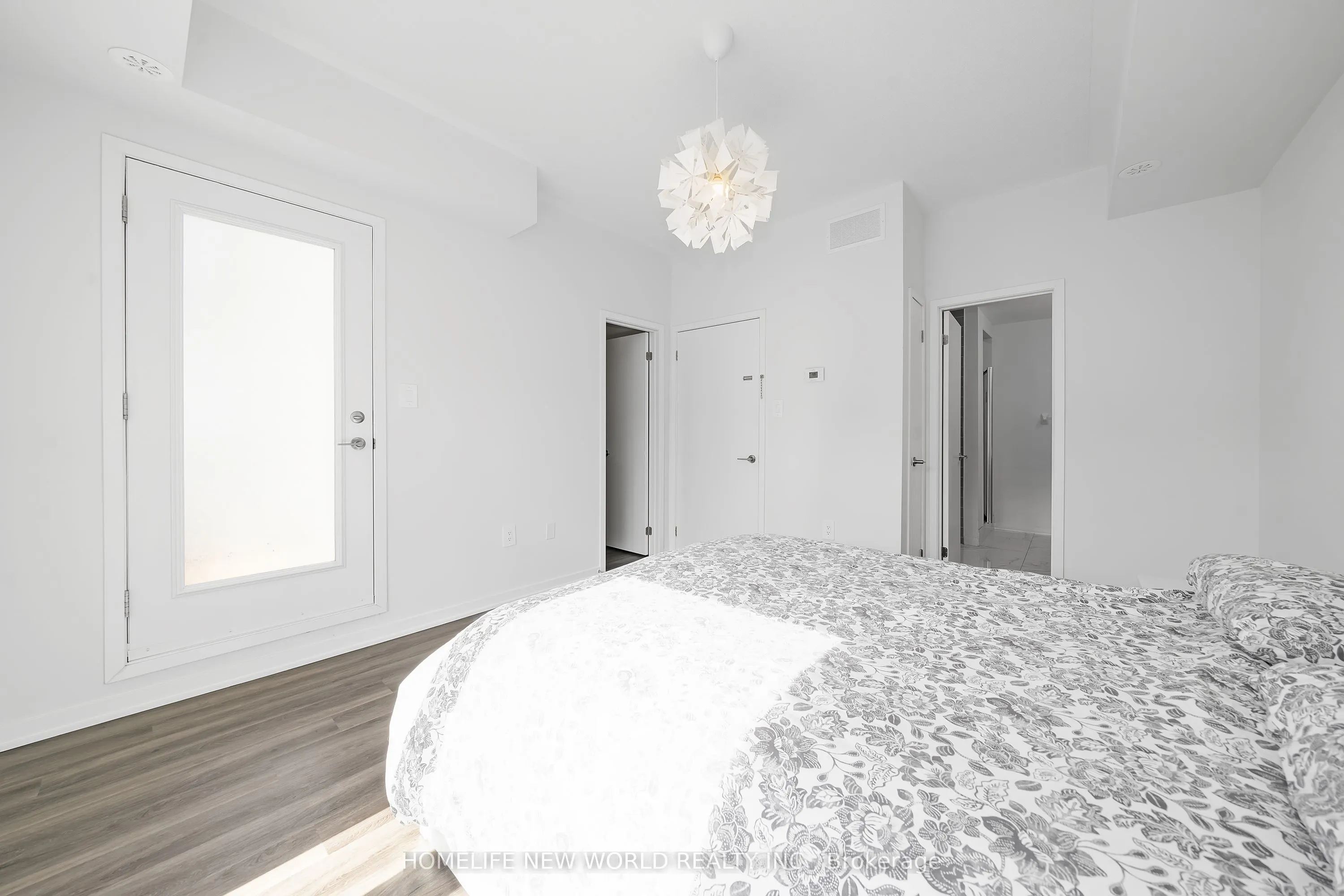 30 Almond Blossom Mews, #112