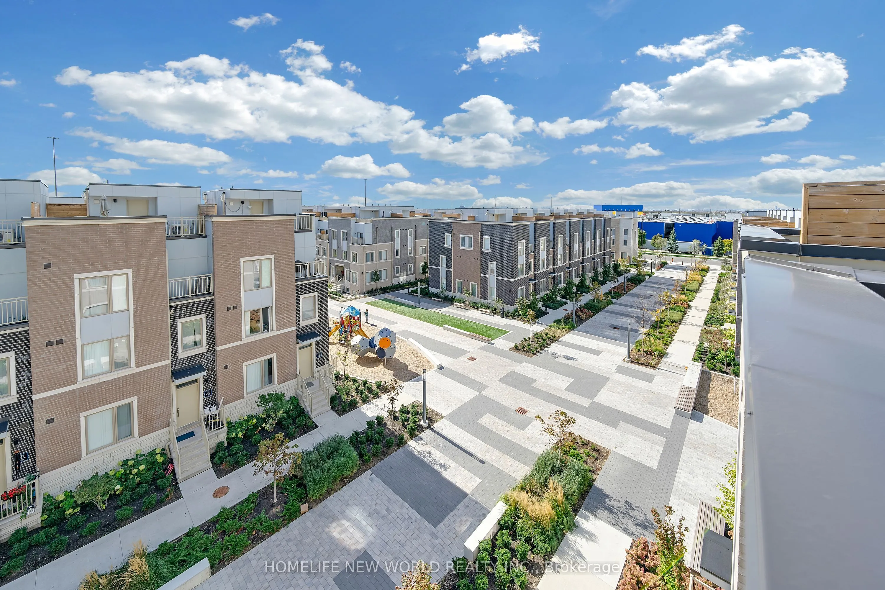 30 Almond Blossom Mews, #112