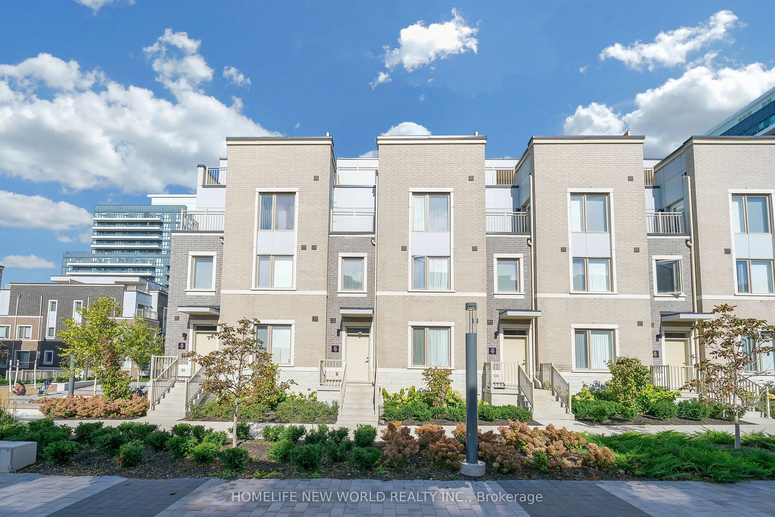 30 Almond Blossom Mews, #112