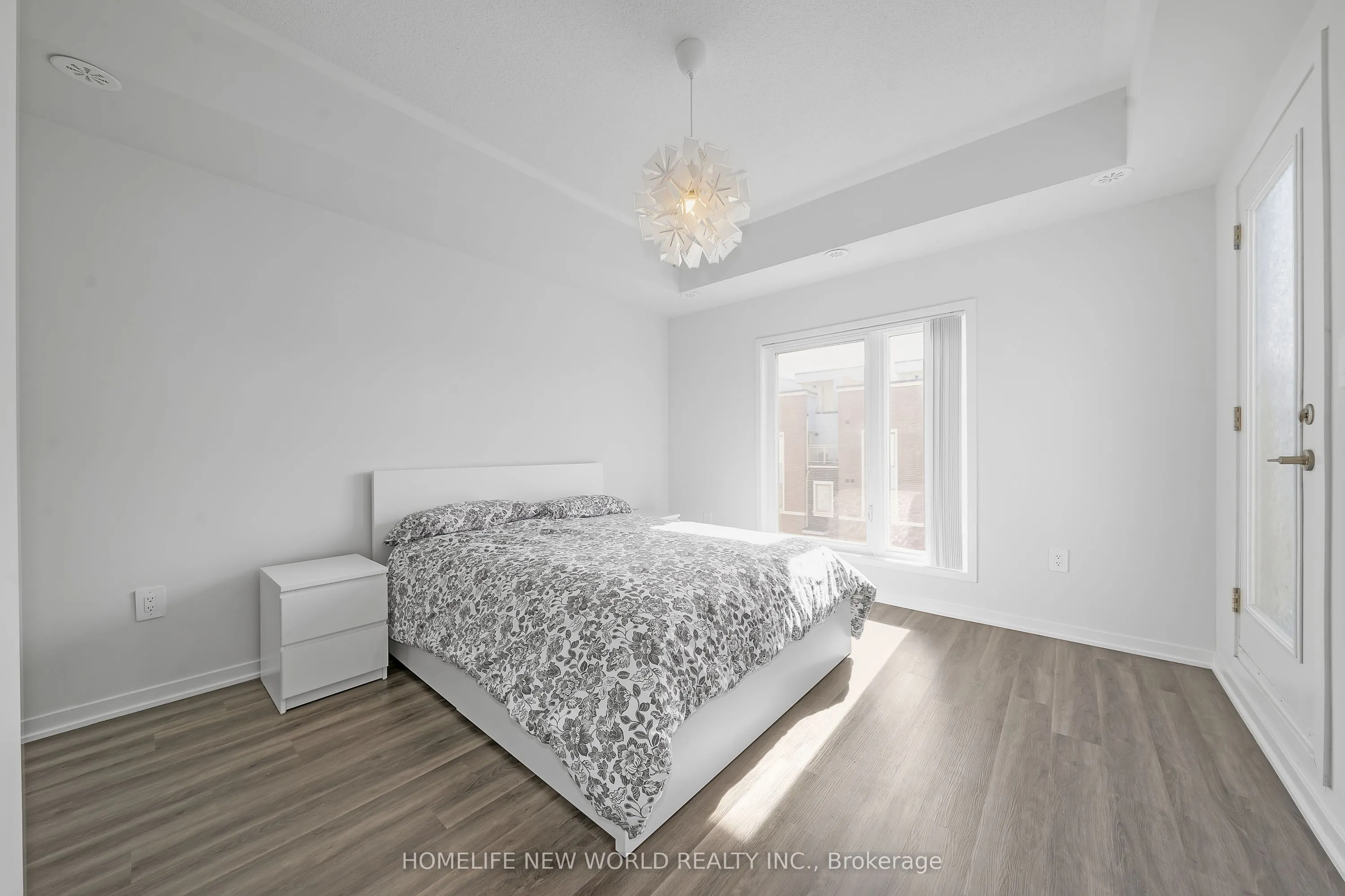 30 Almond Blossom Mews, #112