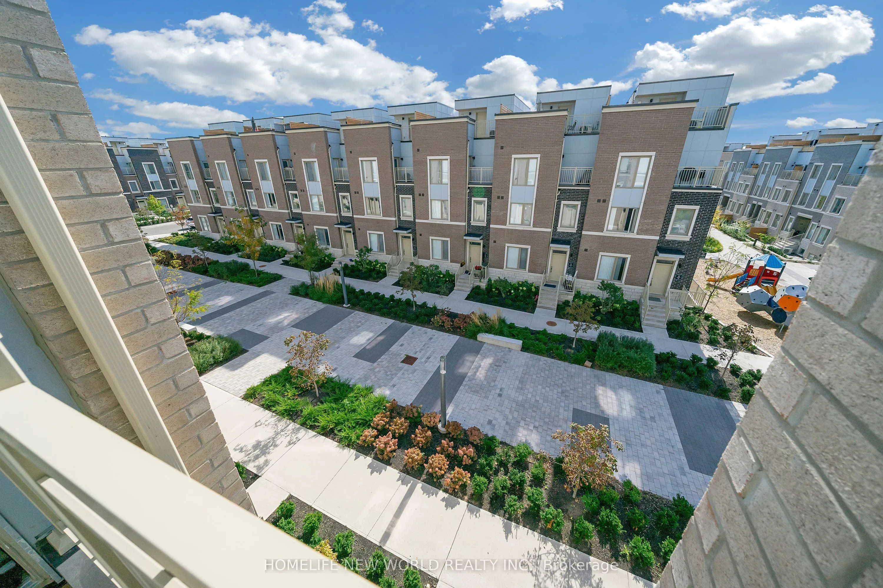 30 Almond Blossom Mews, #112