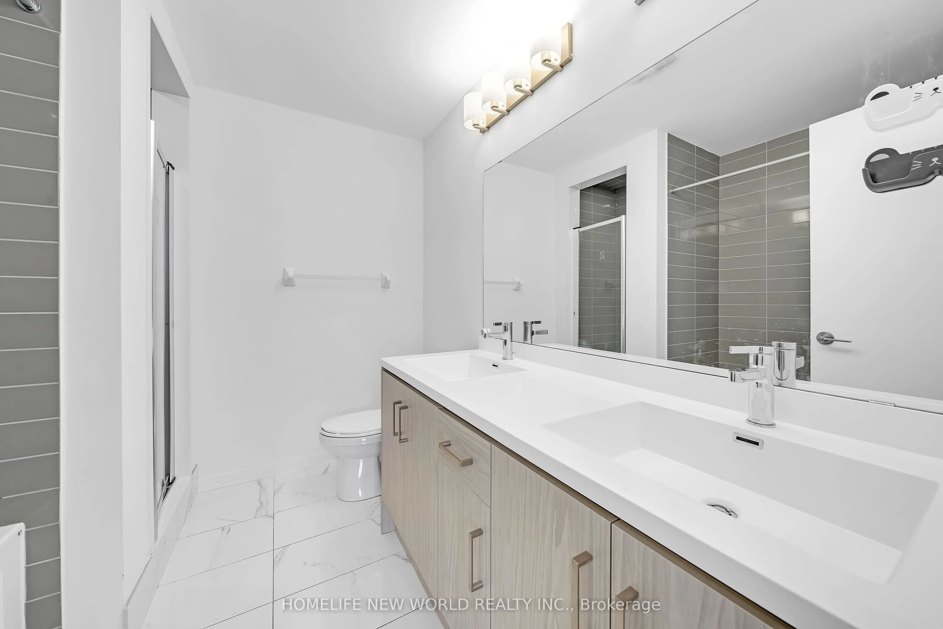 30 Almond Blossom Mews, #112