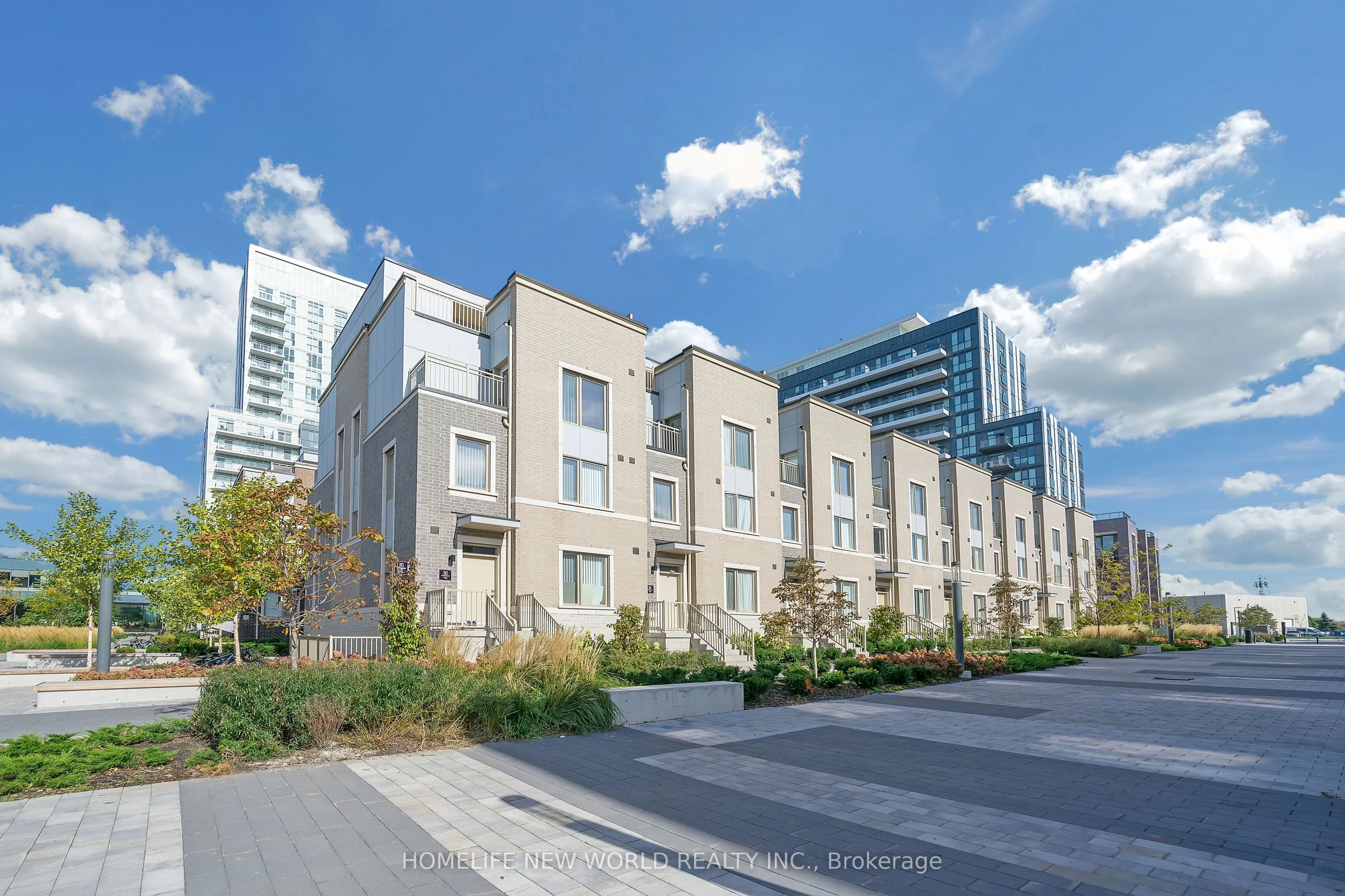 30 Almond Blossom Mews, #112