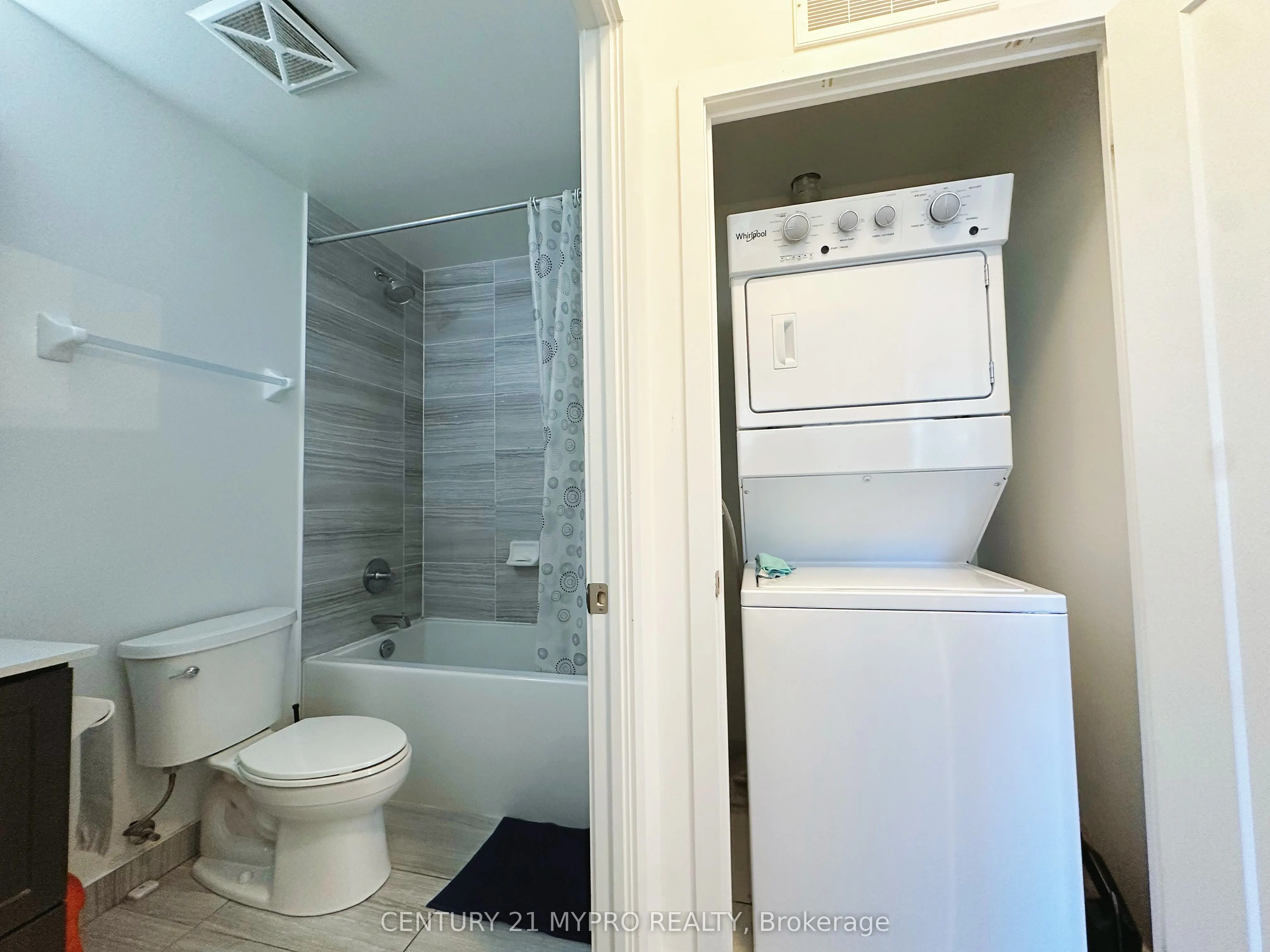 95 Oneida Crescent, #2006