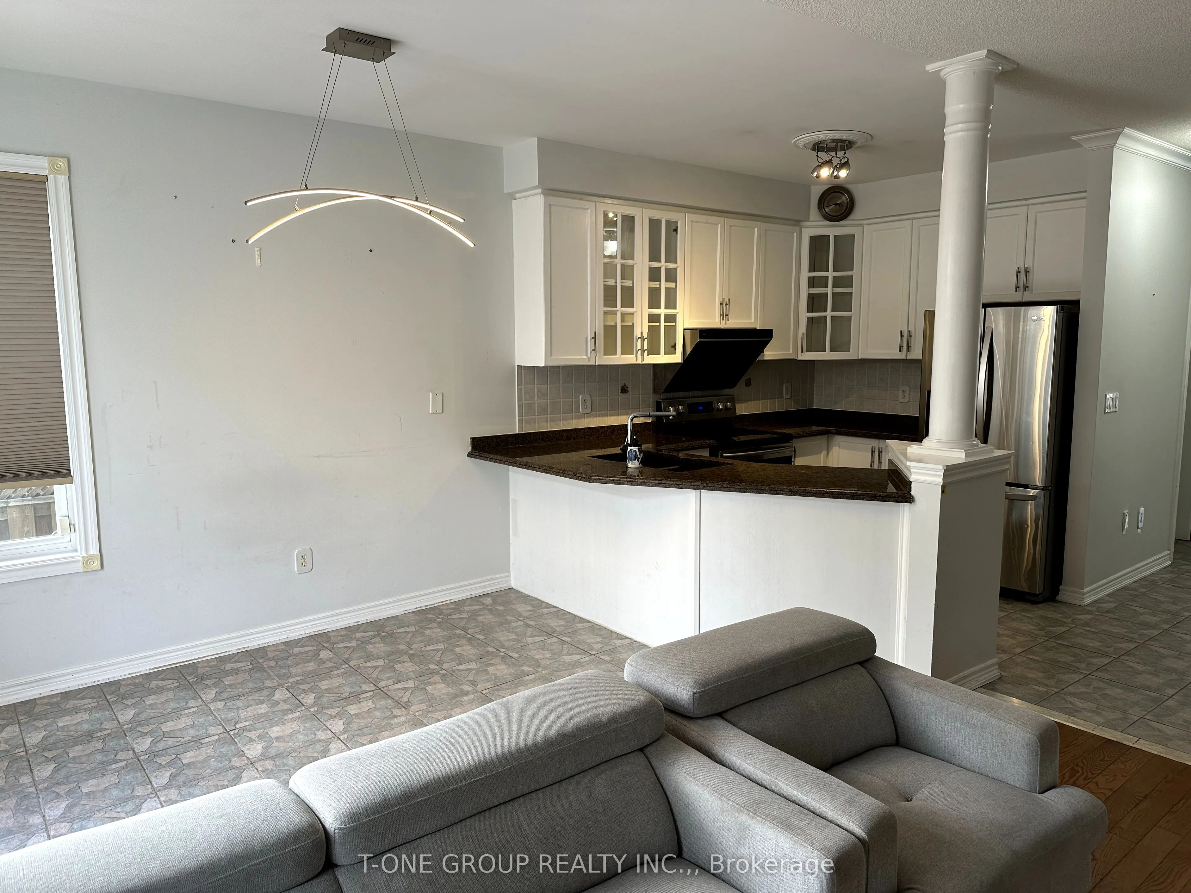 81 Longwood Avenue