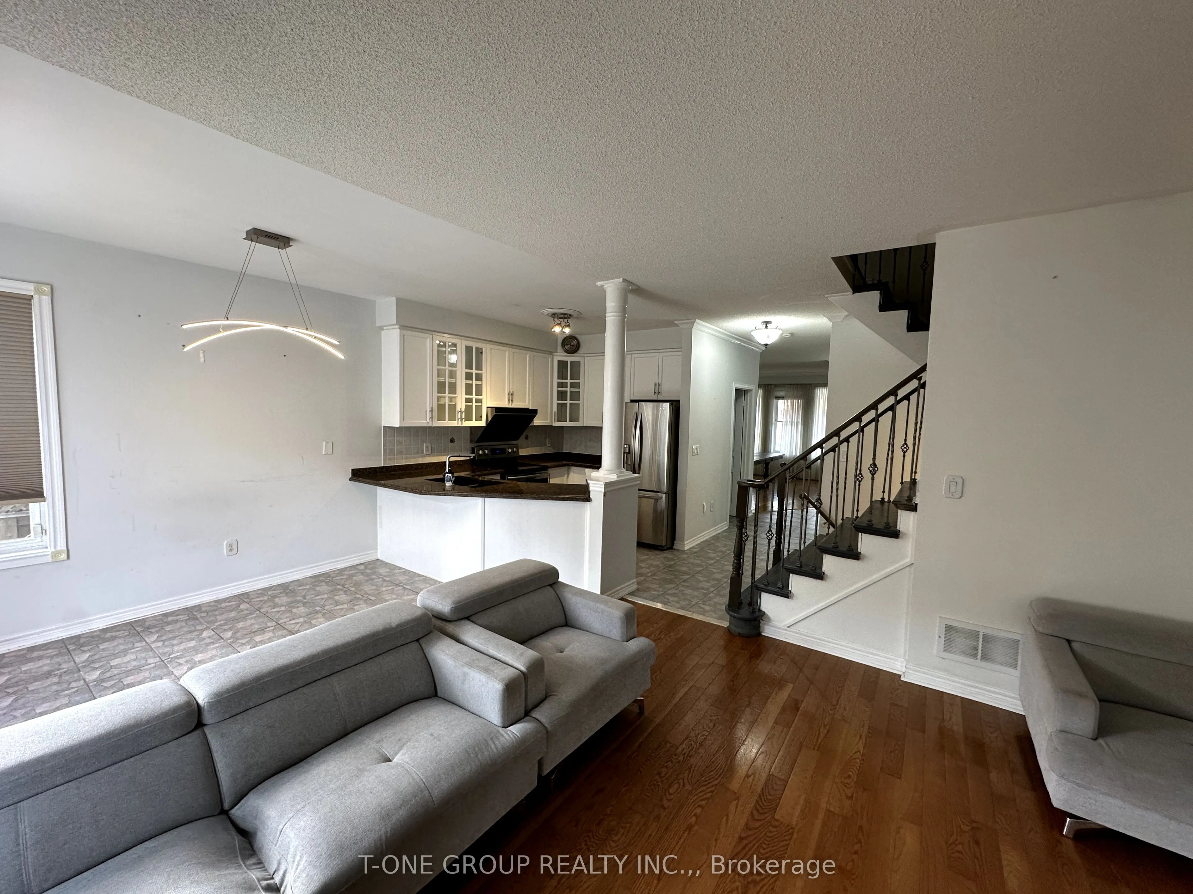 81 Longwood Avenue