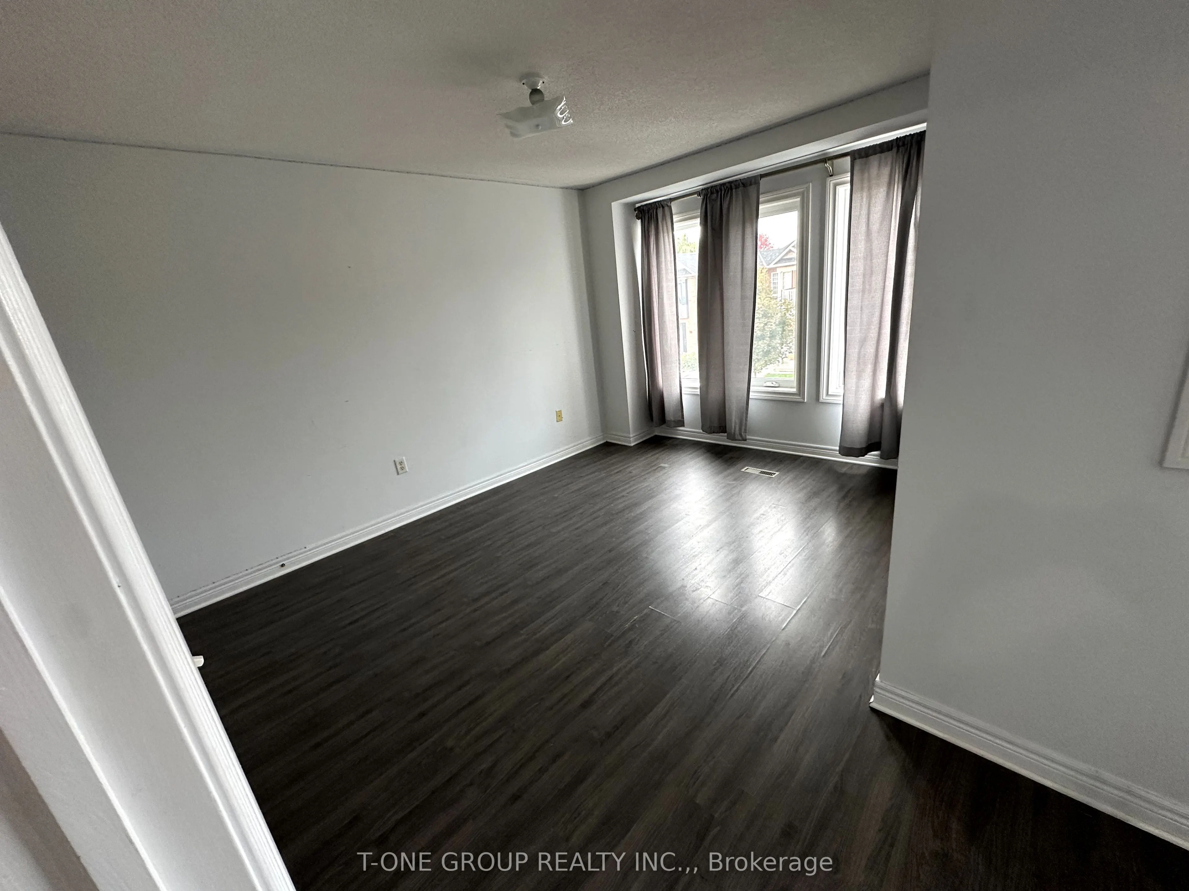 81 Longwood Avenue