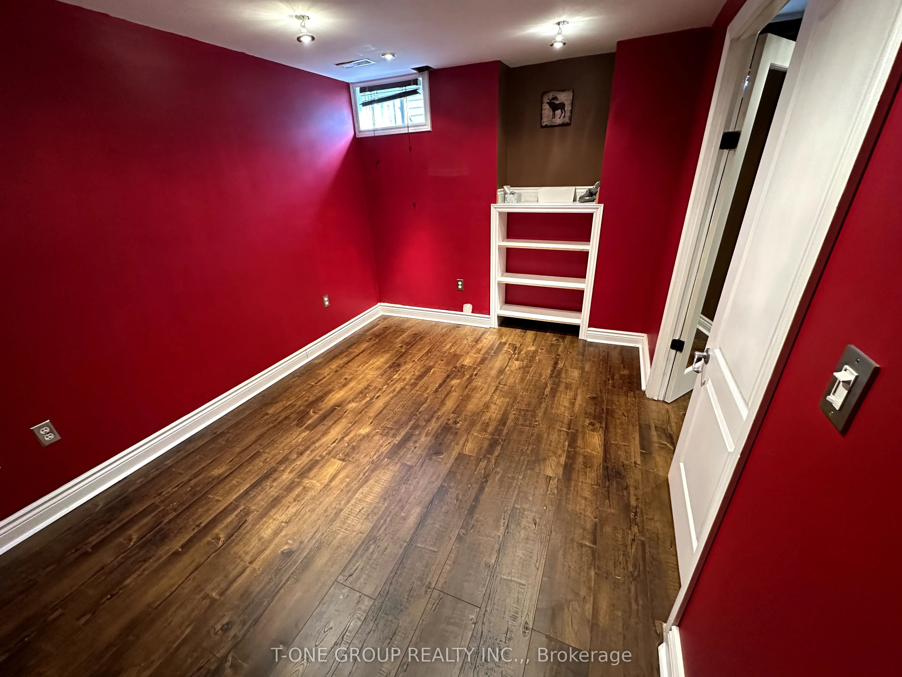 81 Longwood Avenue