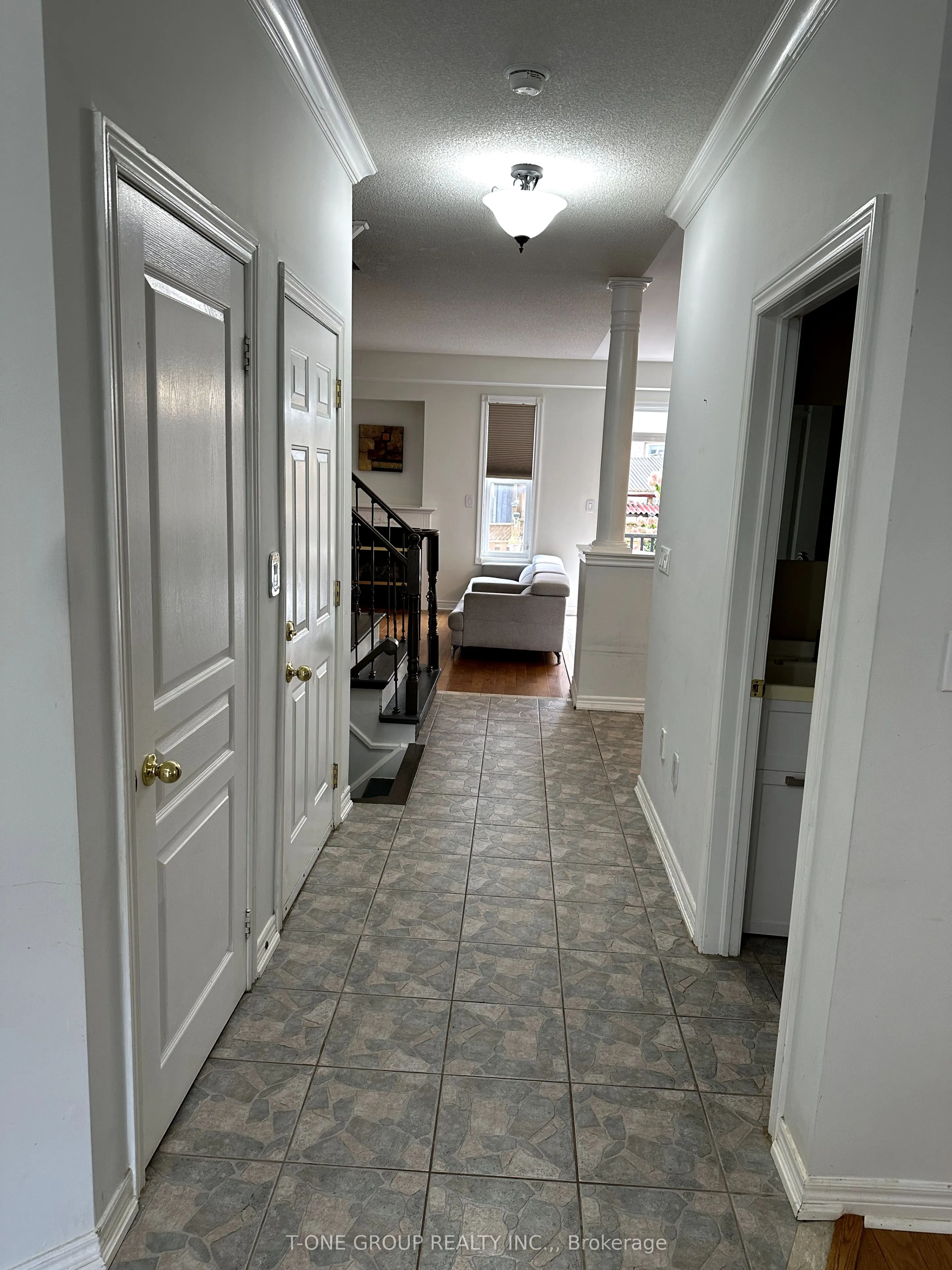 81 Longwood Avenue
