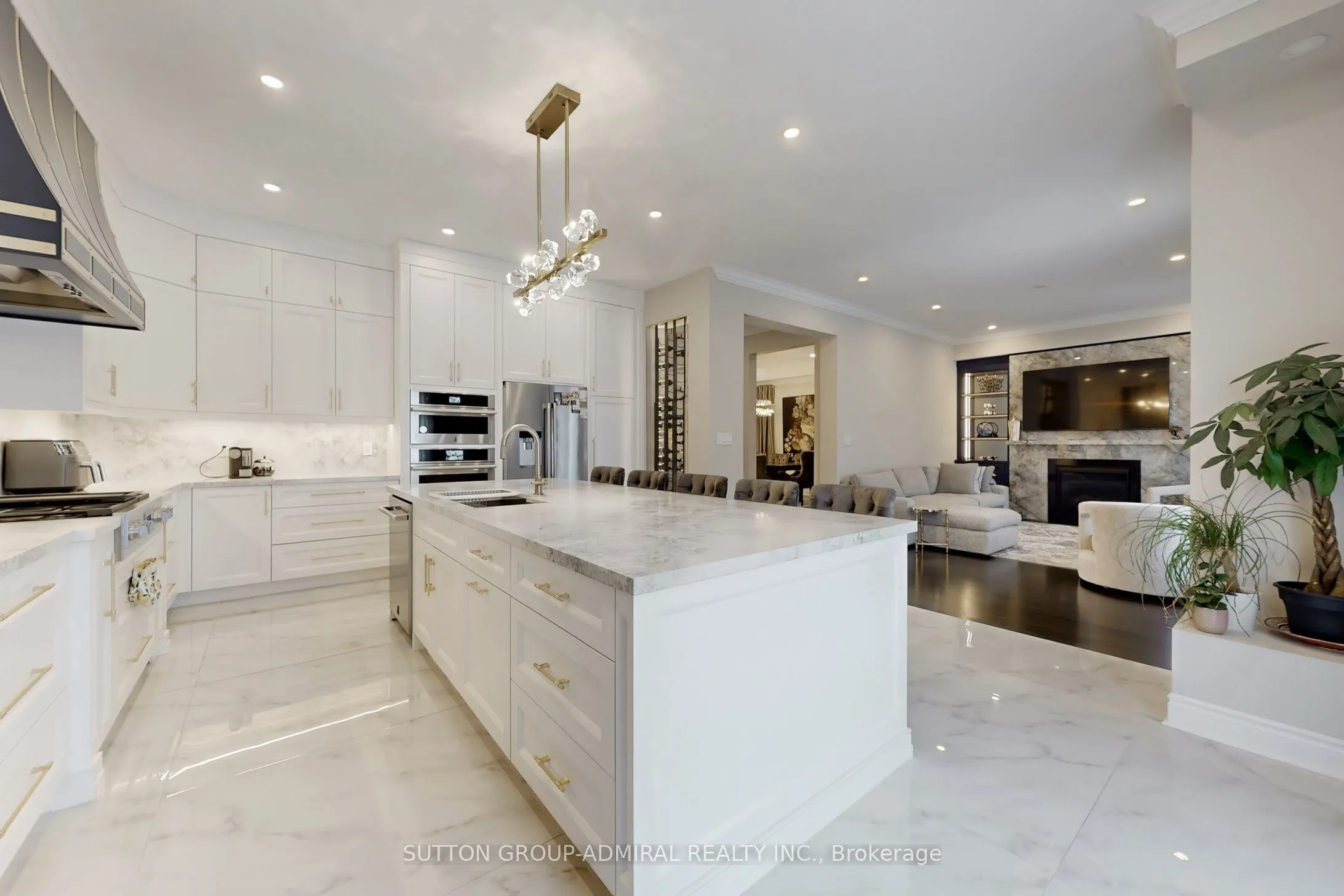 37 Cedarpoint Court