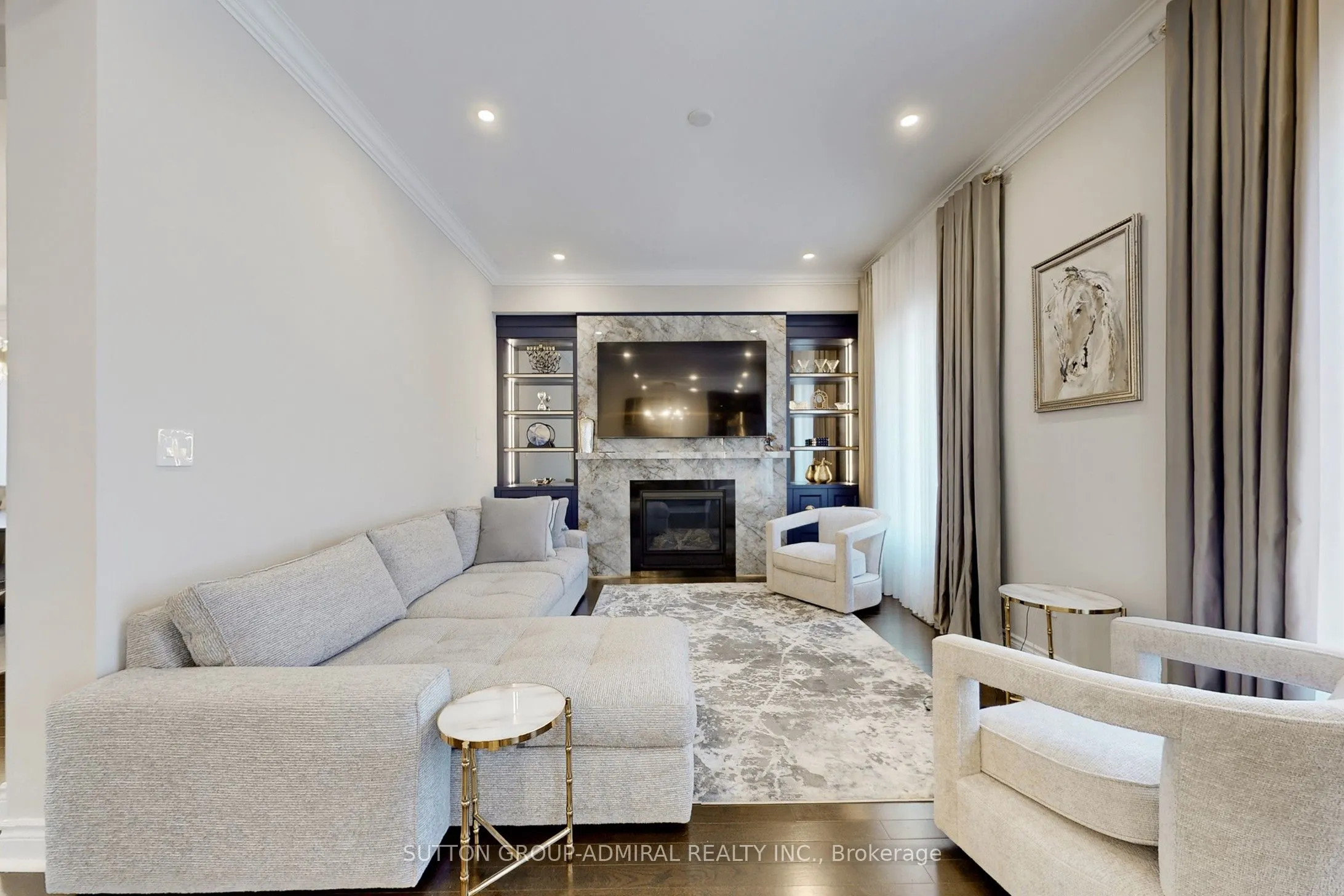 37 Cedarpoint Court