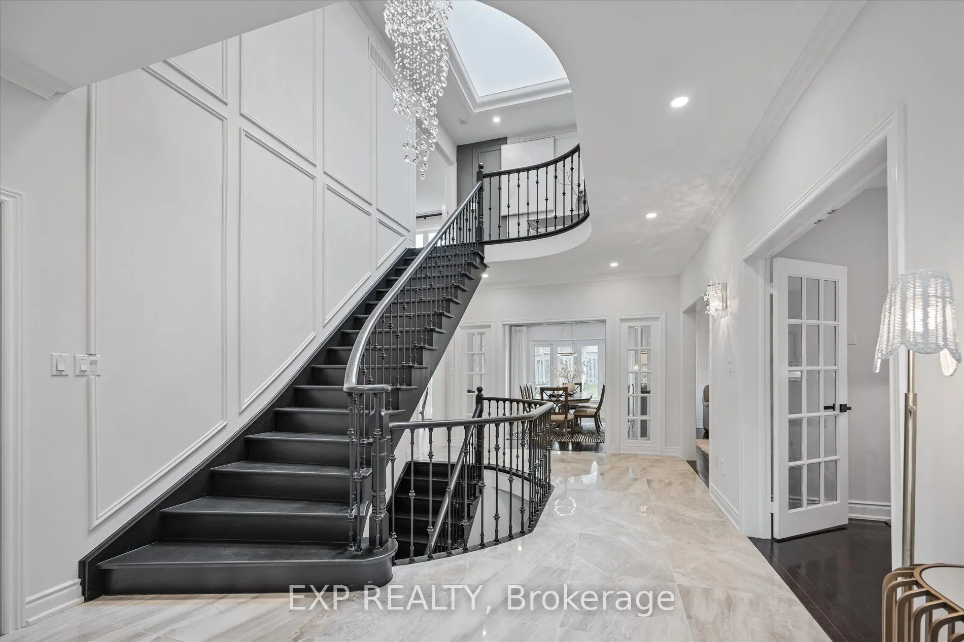 367 Calvert Road