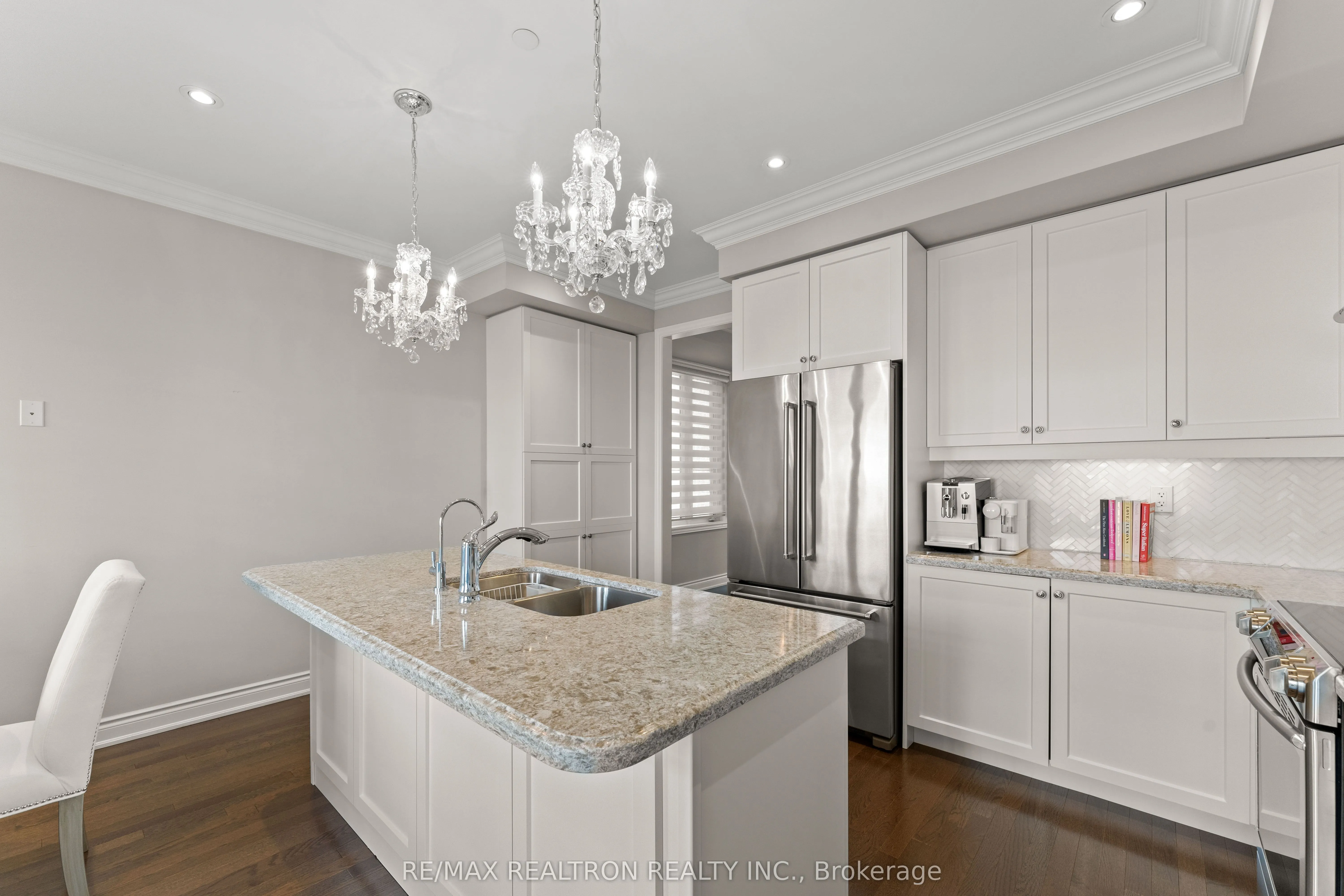 1331 Major Mackenzie Drive, #30