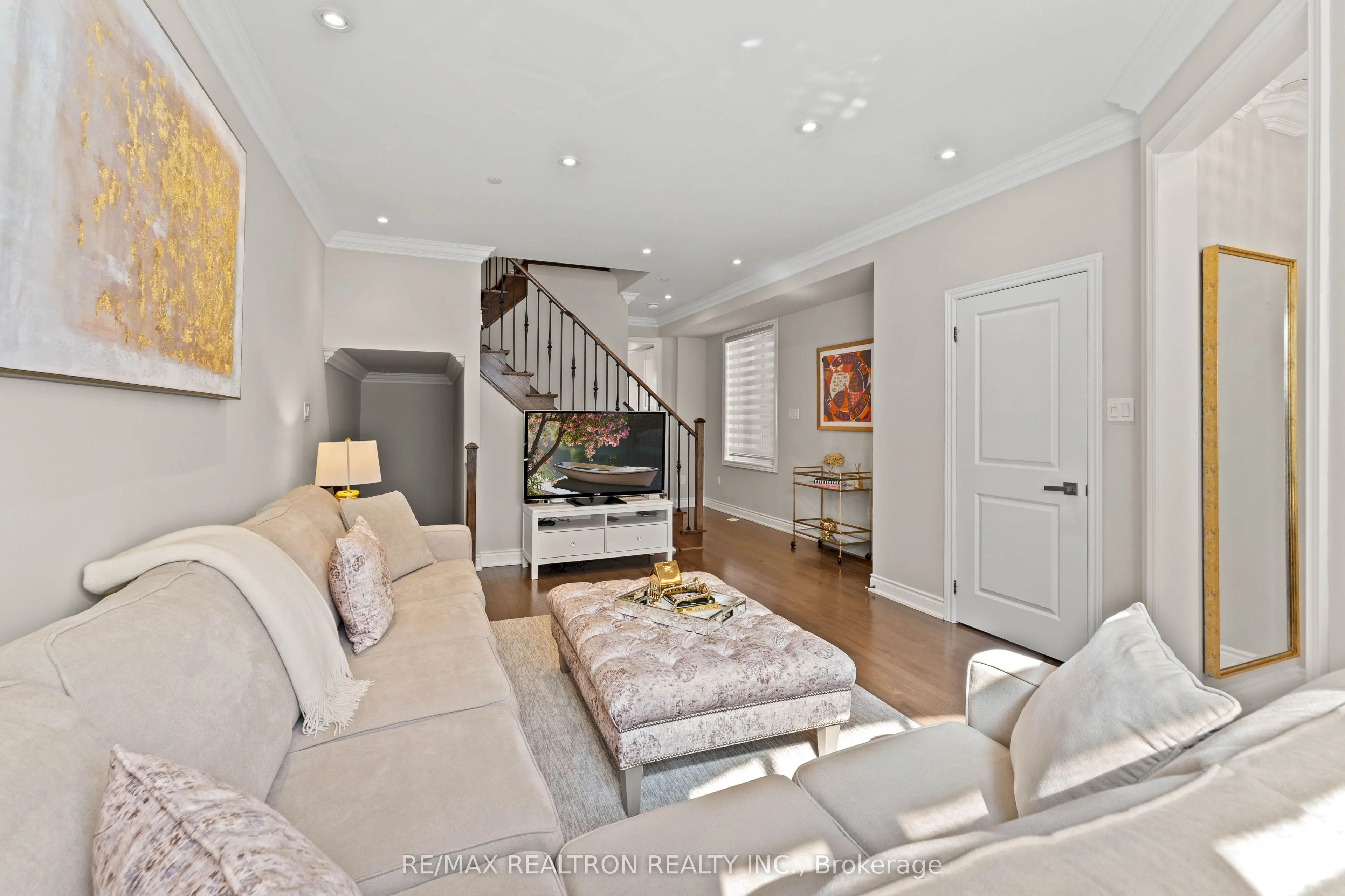 1331 Major Mackenzie Drive, #30