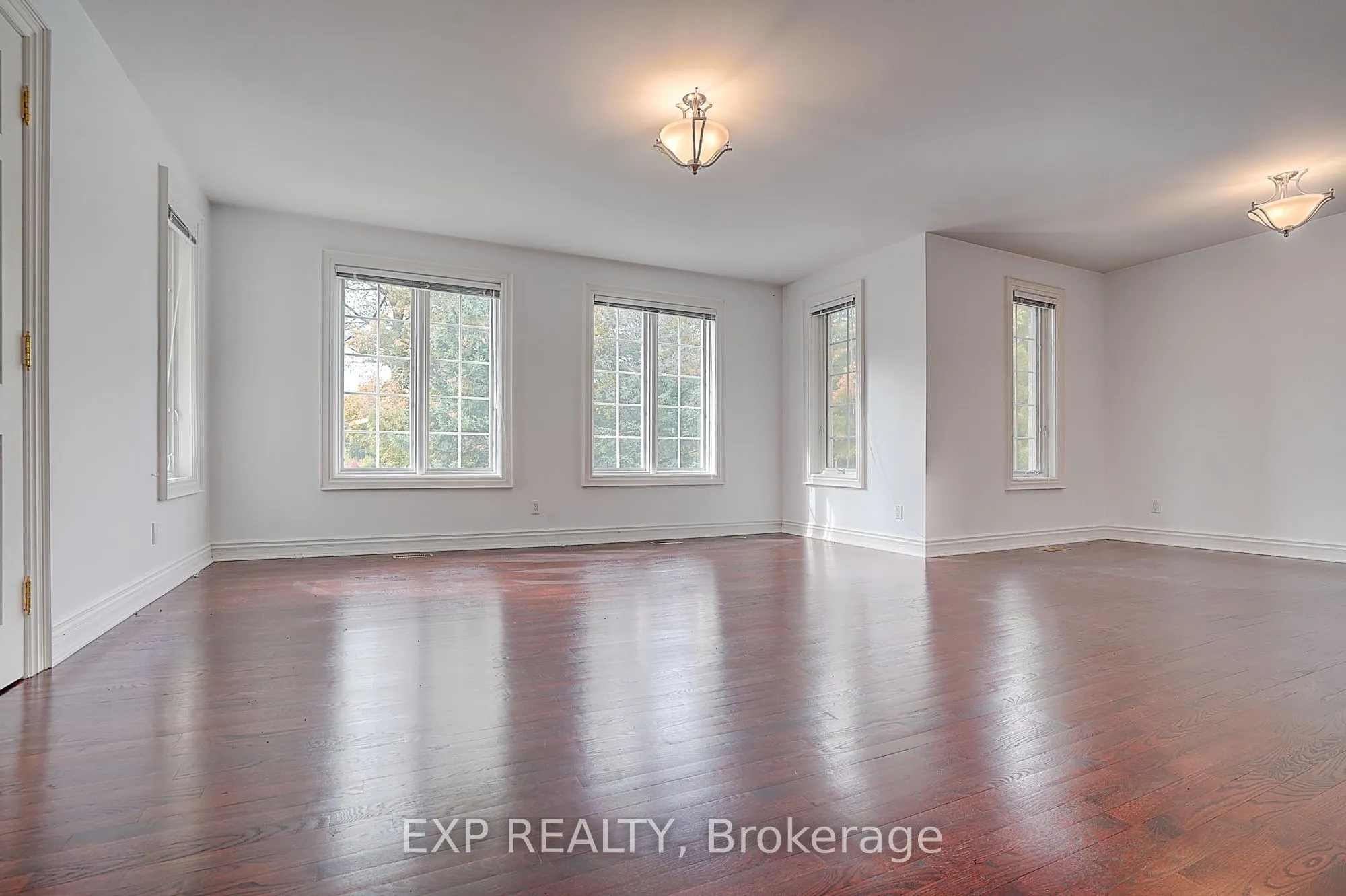 77 Silver Fox Place