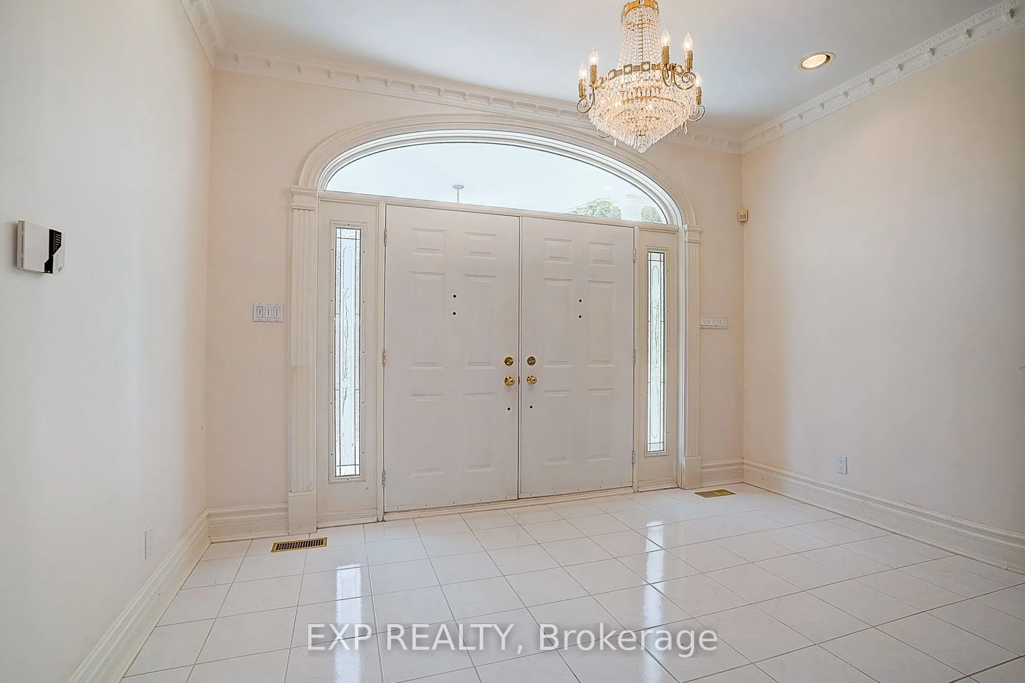 77 Silver Fox Place