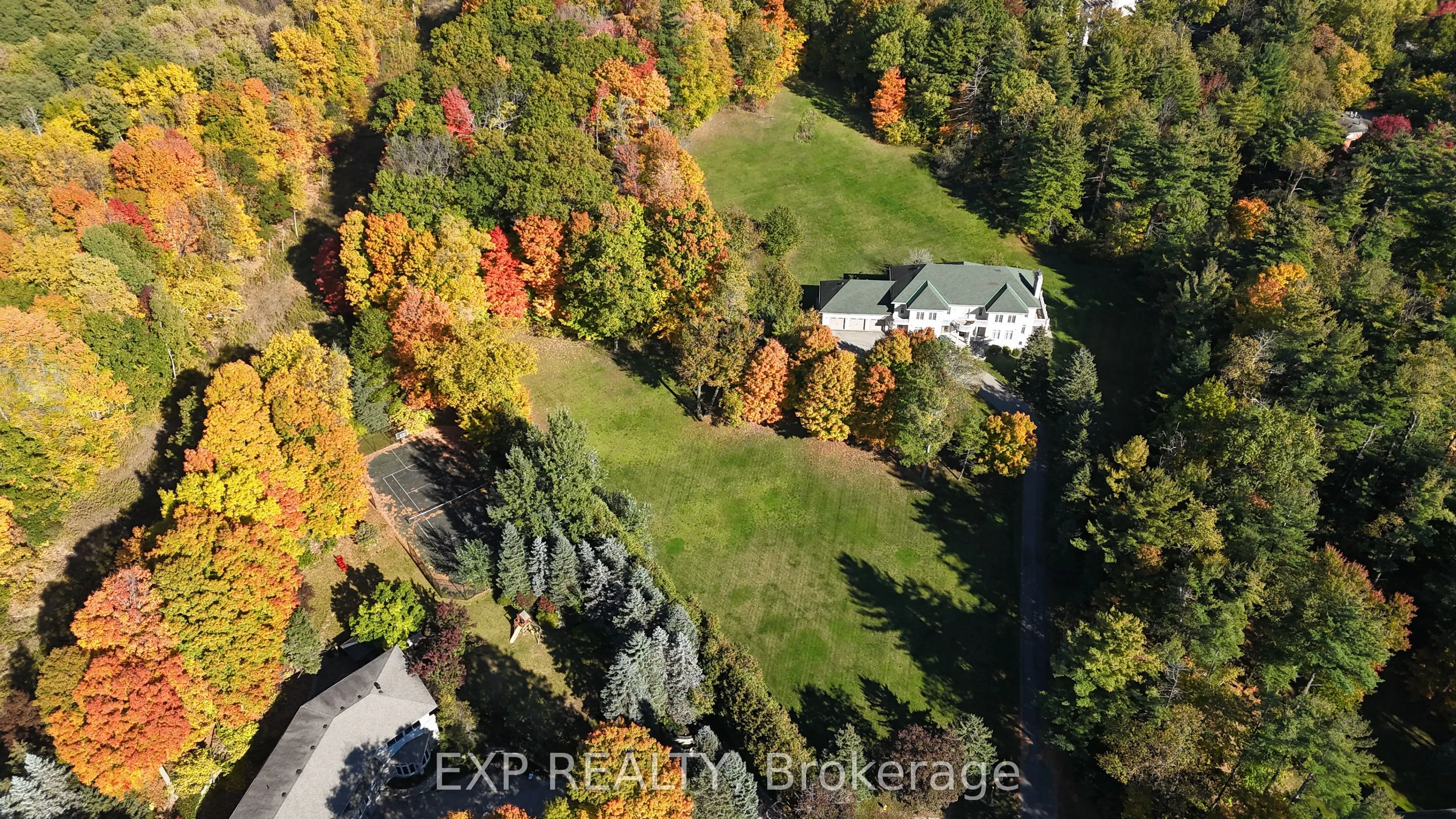 77 Silver Fox Place
