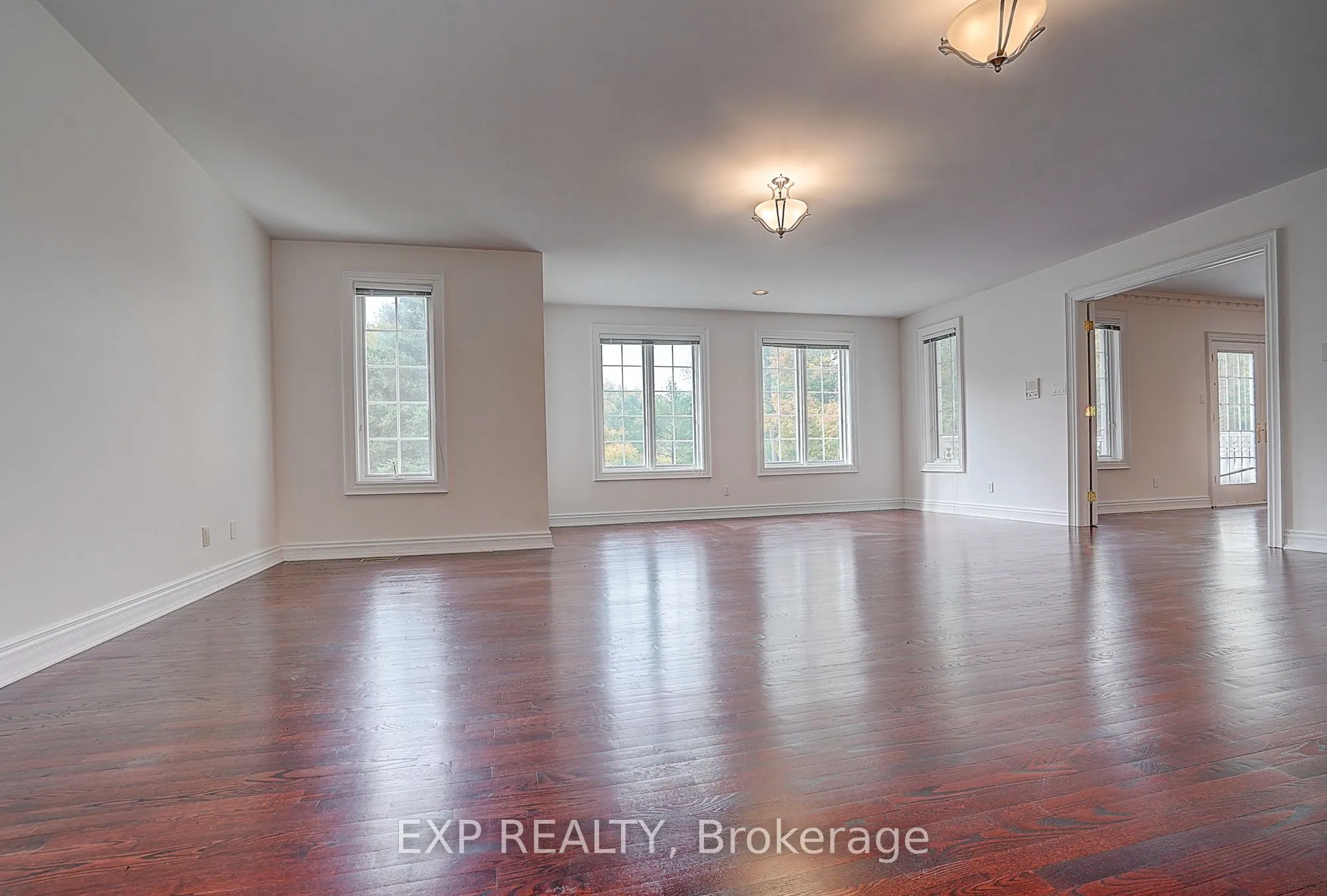 77 Silver Fox Place