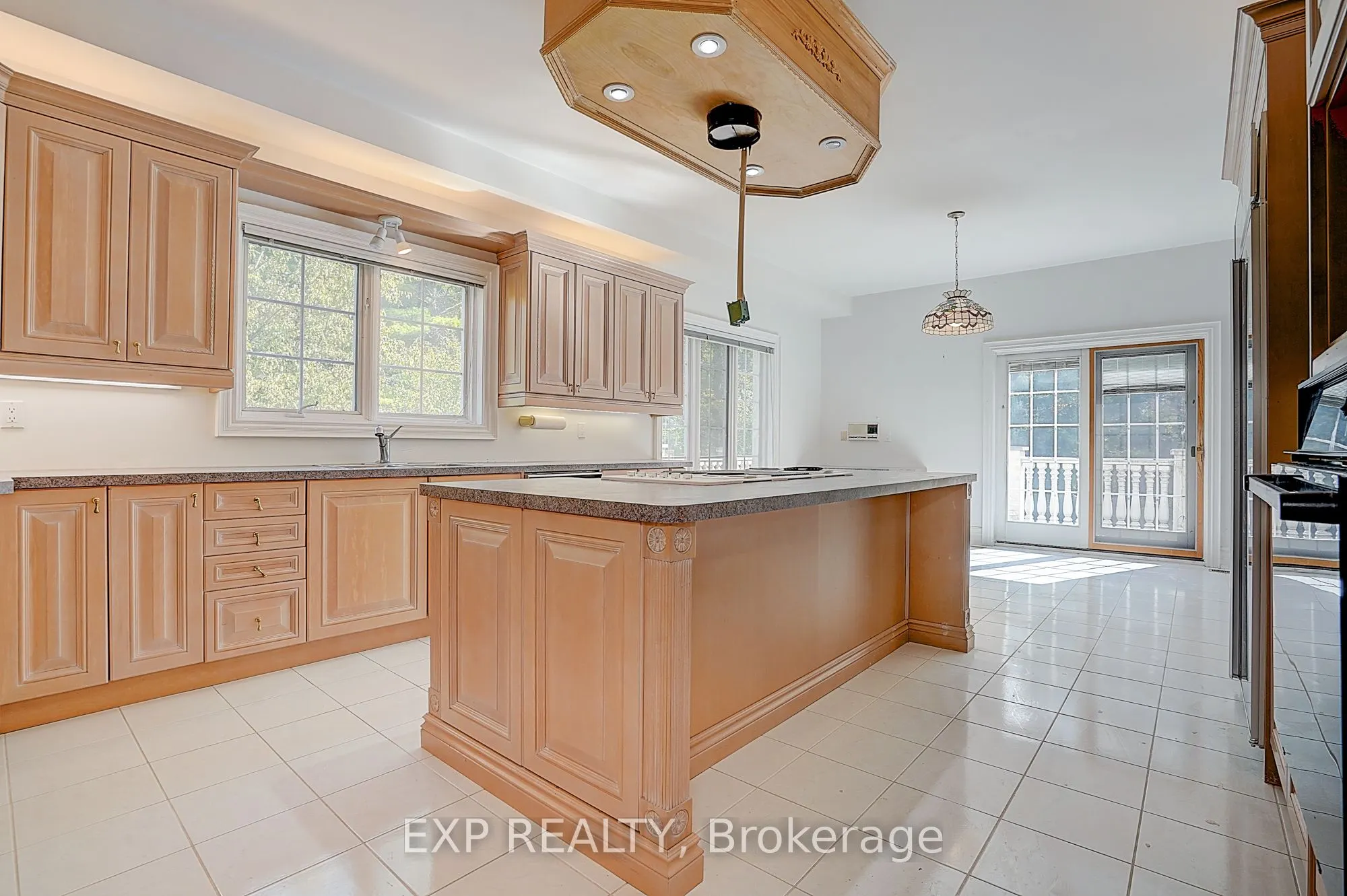 77 Silver Fox Place